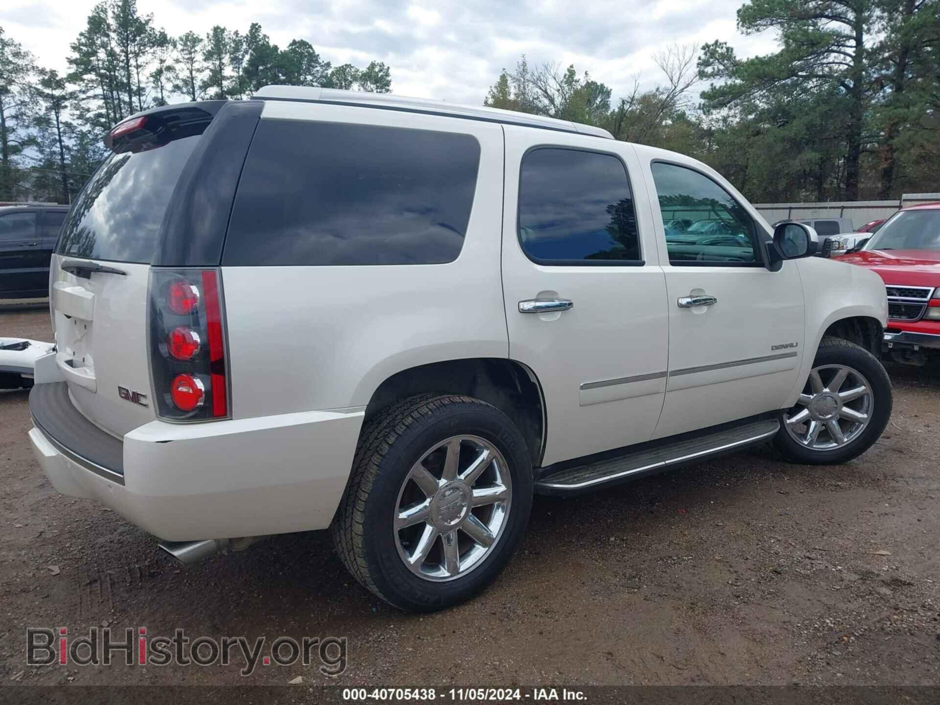 2011 GMC YUKON - VIN: 1GKS1EEF3BR391051 - Фото 4