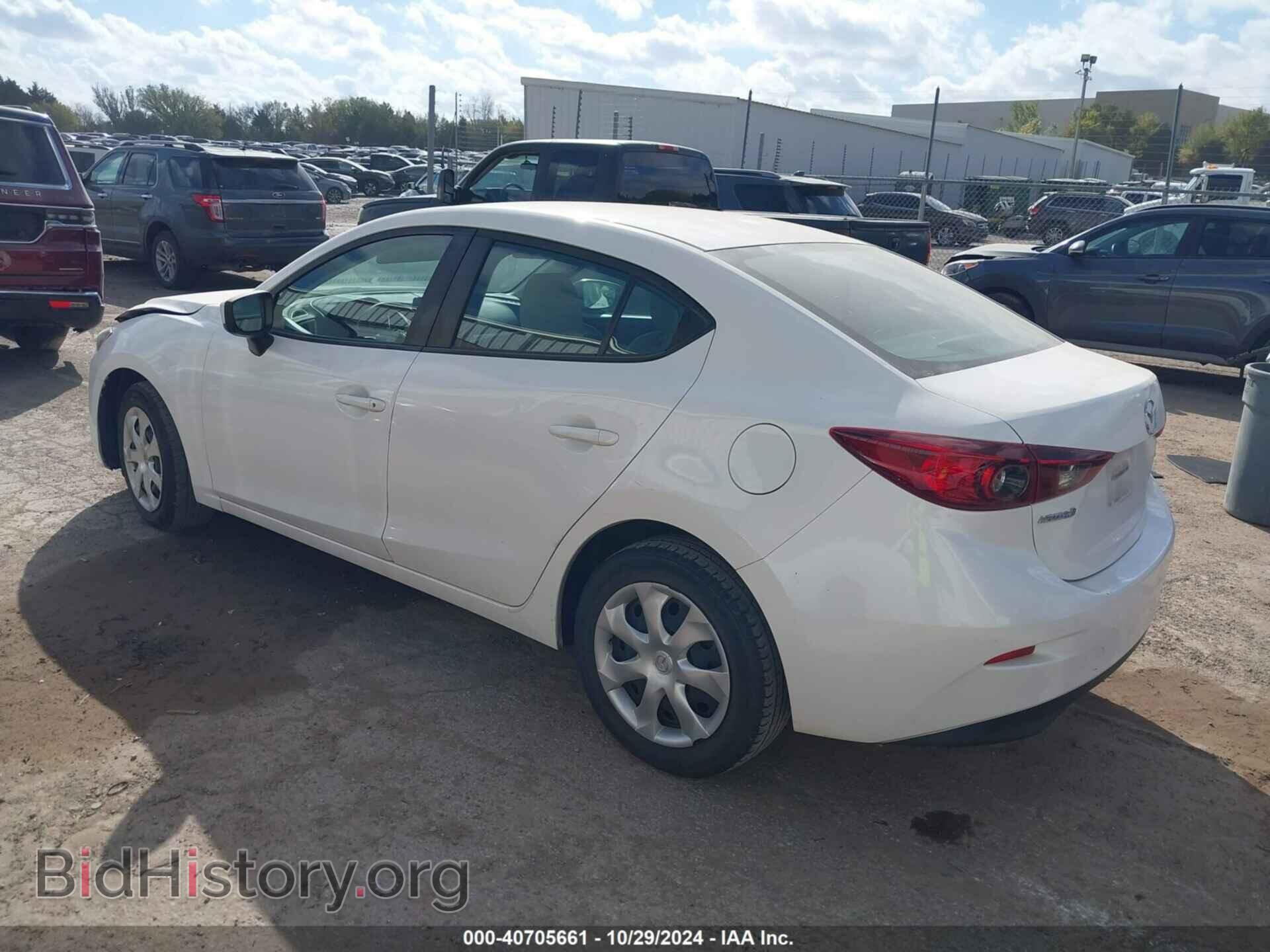 2017 MAZDA MAZDA3 - VIN: 3MZBN1U76HM106885 - Фото 3