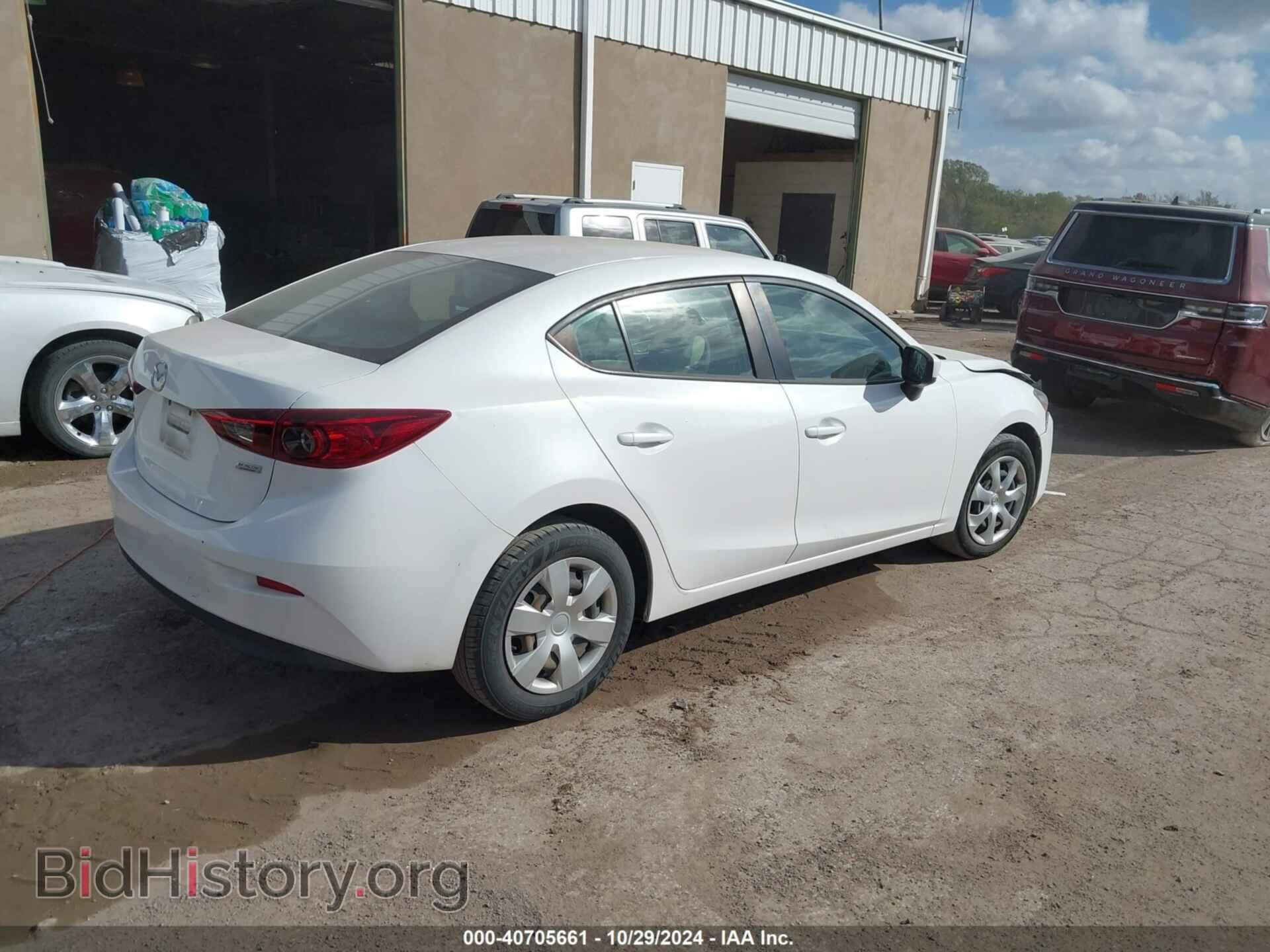 2017 MAZDA MAZDA3 - VIN: 3MZBN1U76HM106885 - Фото 4