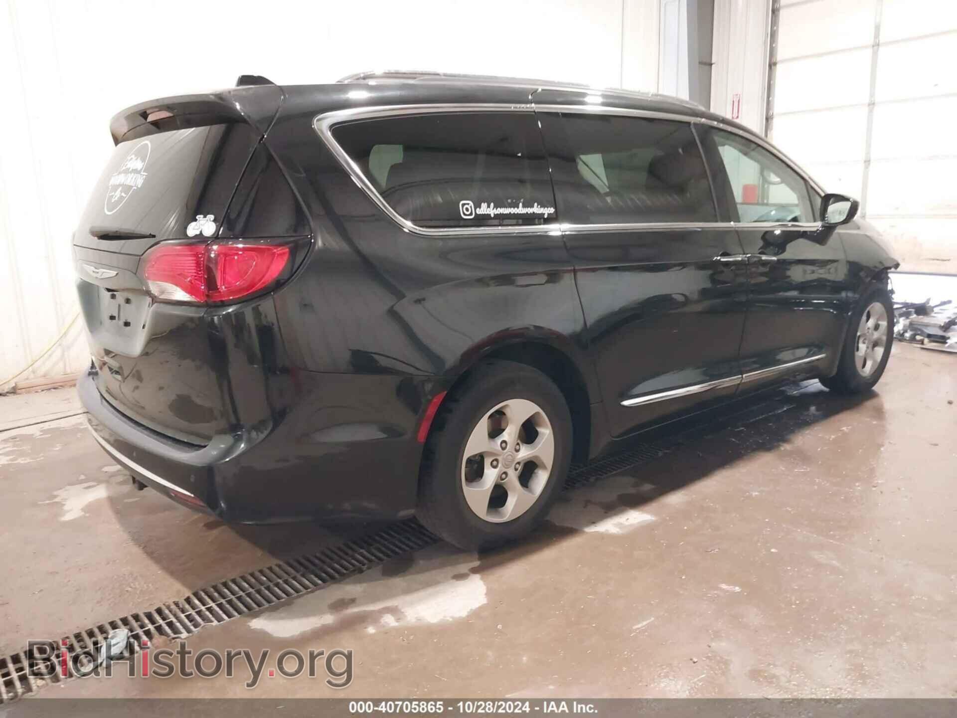 2017 CHRYSLER PACIFICA - VIN: 2C4RC1EG7HR839753 - Фото 4