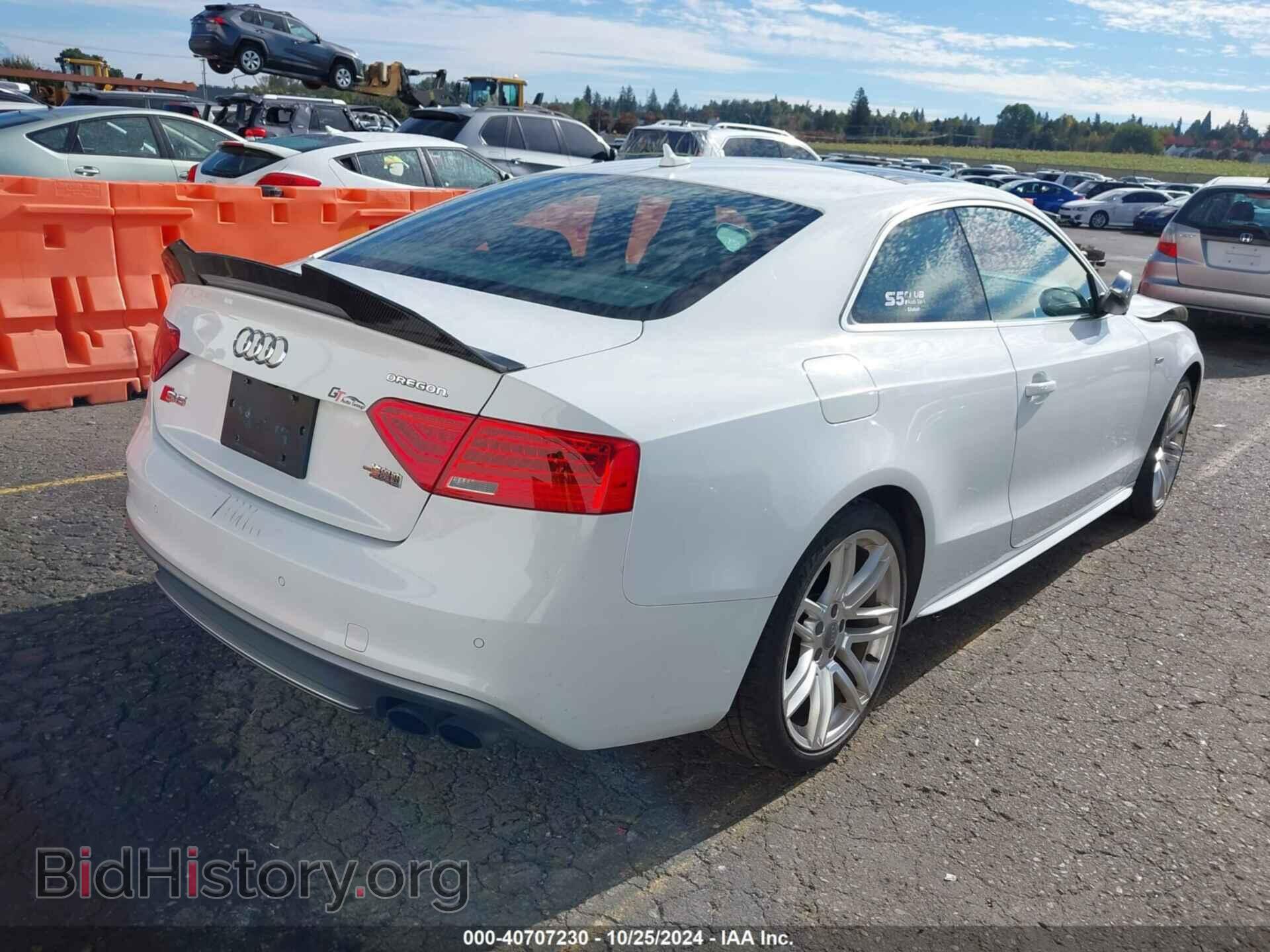 2015 AUDI S5 - VIN: WAUCGAFR8FA011235 - Фото 4