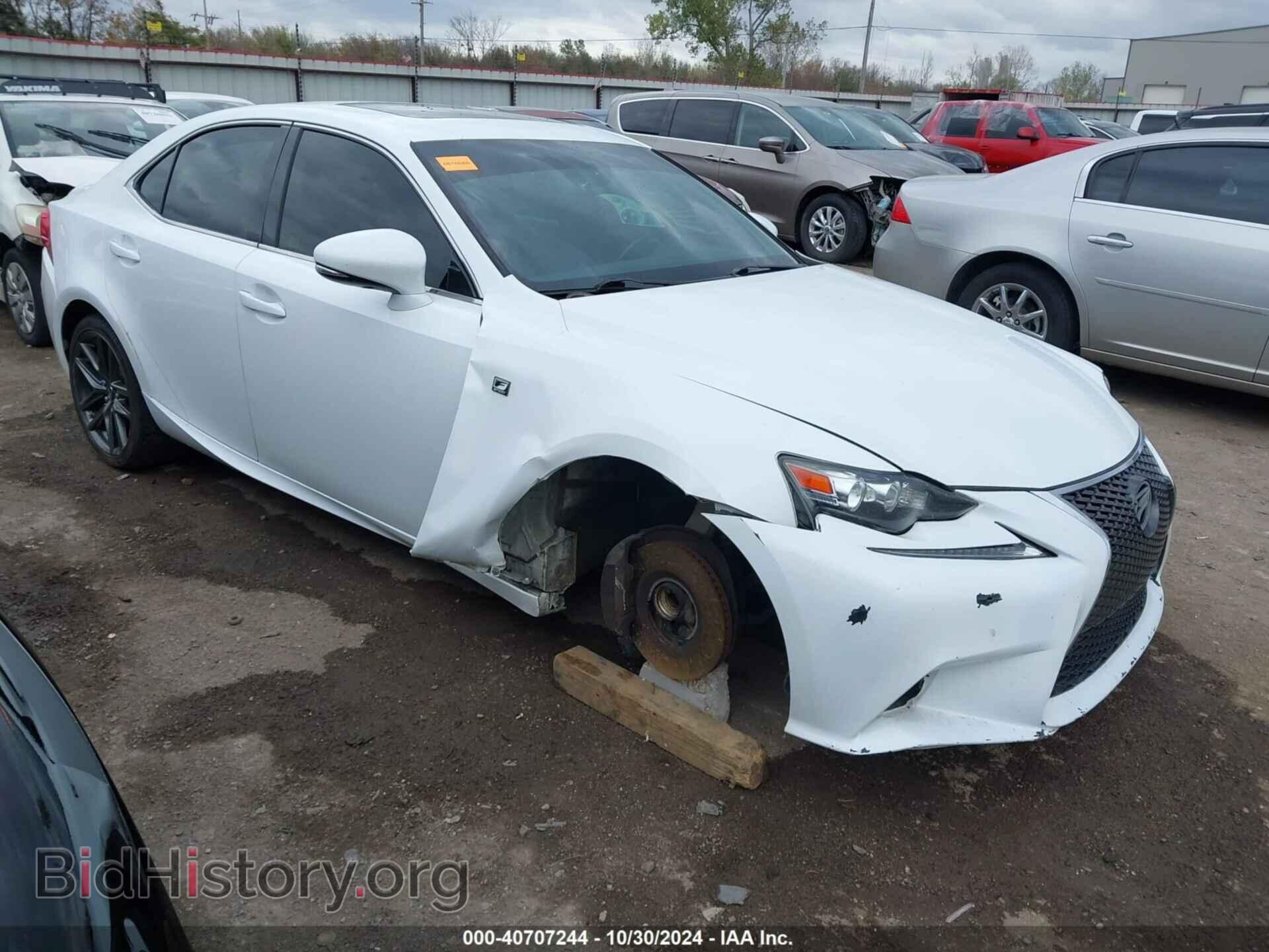 Фотография JTHCE1D26F5009196 - LEXUS IS 350 2015
