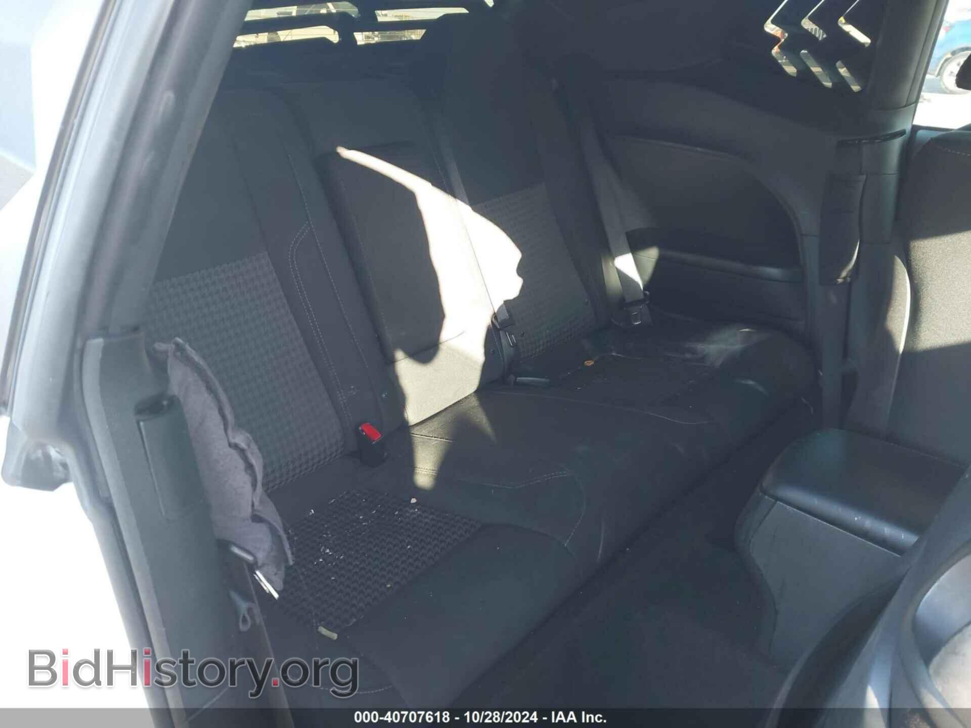 2015 DODGE CHALLENGER - VIN: 2C3CDZAG0FH883317 - Фото 8