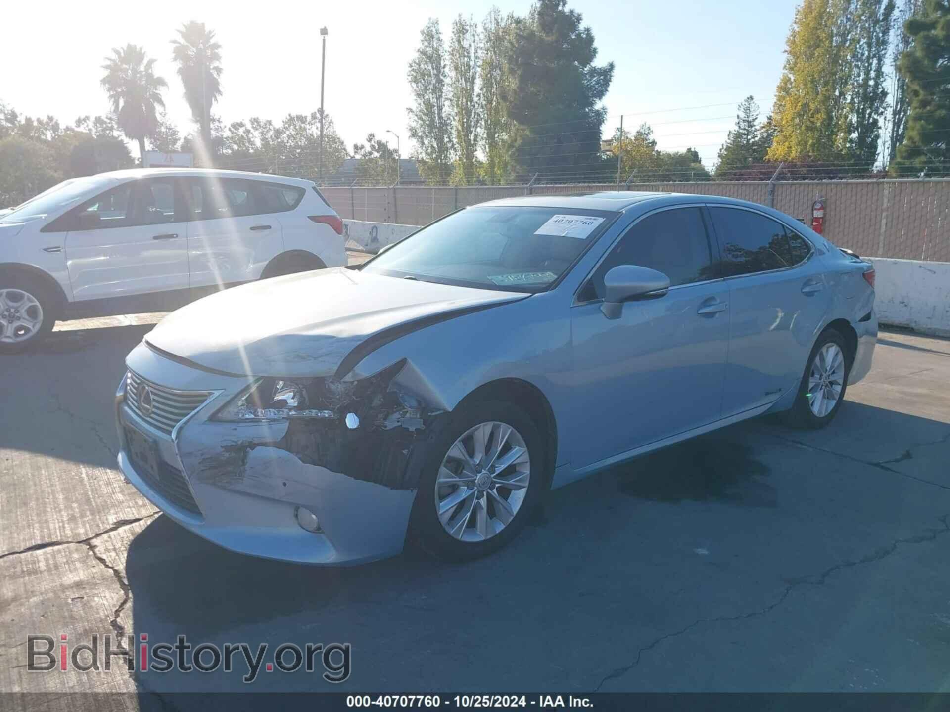 2013 LEXUS ES 300H - VIN: JTHBW1GG1D2020329 - Фото 2