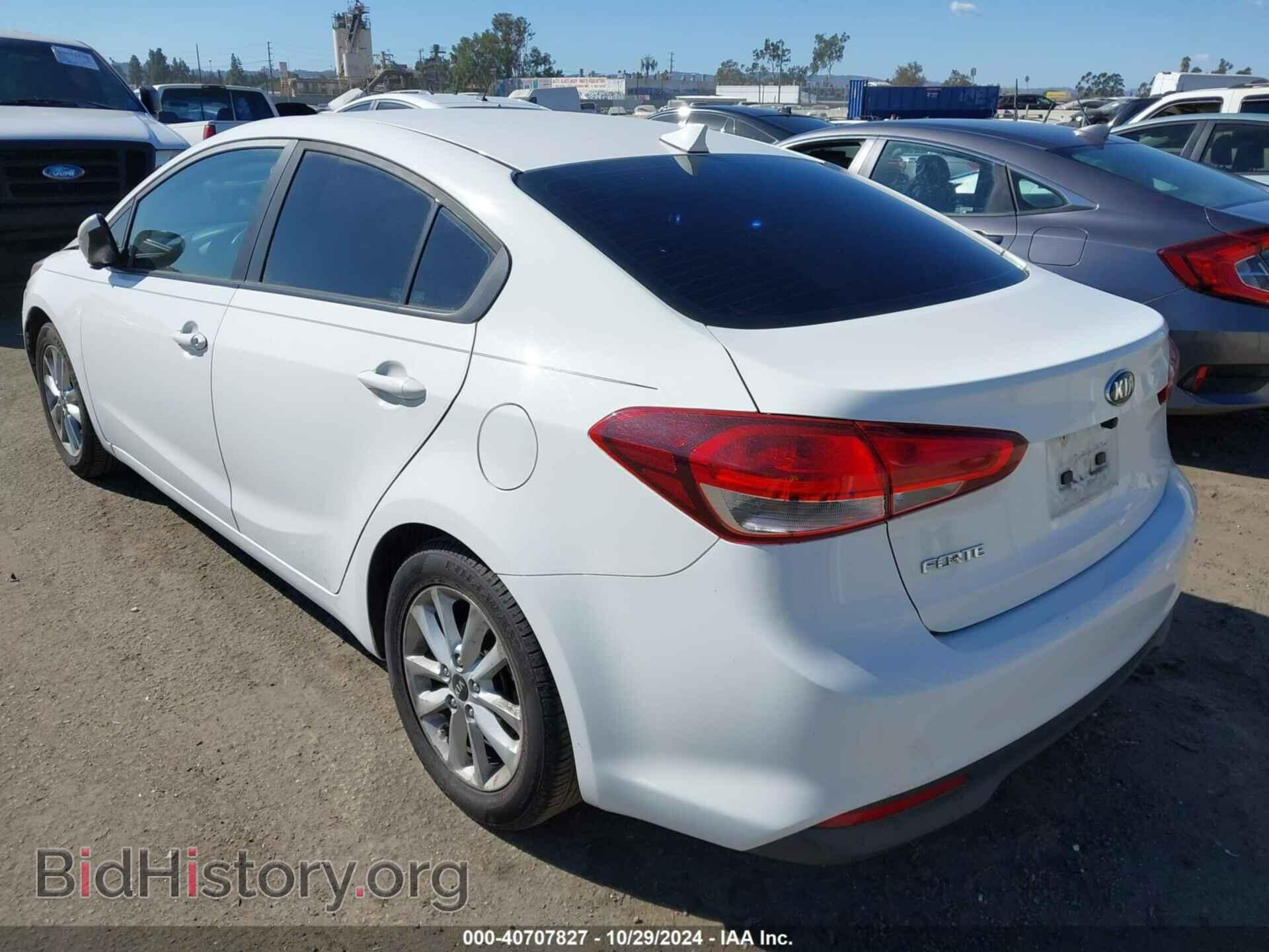 2017 KIA FORTE - VIN: 3KPFK4A77HE156255 - Фото 3