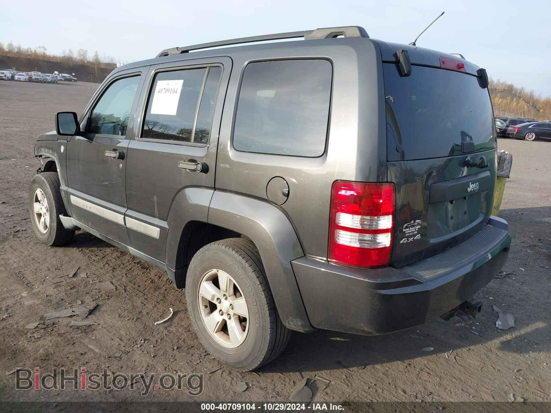 2011 JEEP LIBERTY - VIN: 1J4PN2GK4BW585100 - Фото 3