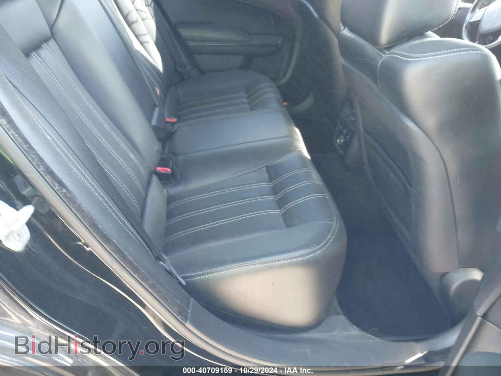 2013 CHRYSLER 300 - VIN: 2C3CCAGG2DH599518 - Фото 8