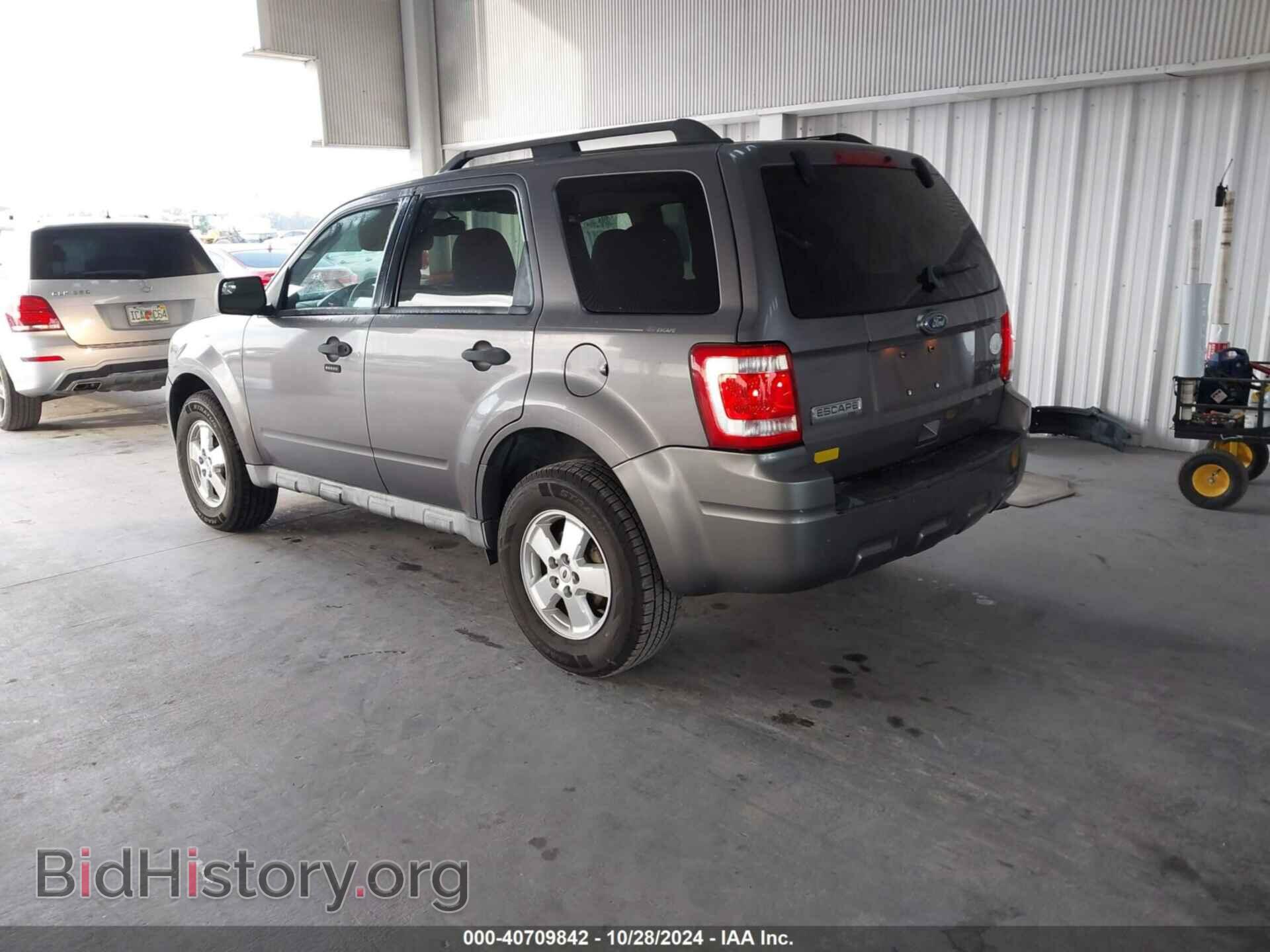 2010 FORD ESCAPE - VIN: 1FMCU0DG1AKA32157 - Фото 3