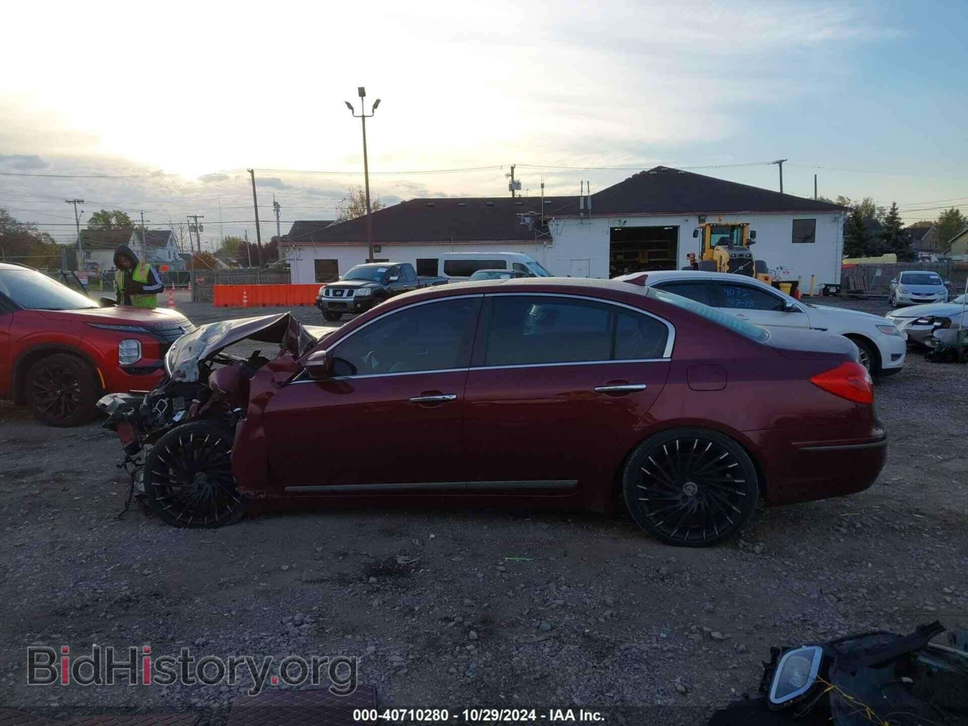 2009 HYUNDAI GENESIS - VIN: KMHGC46F29U042275 - Фото 14