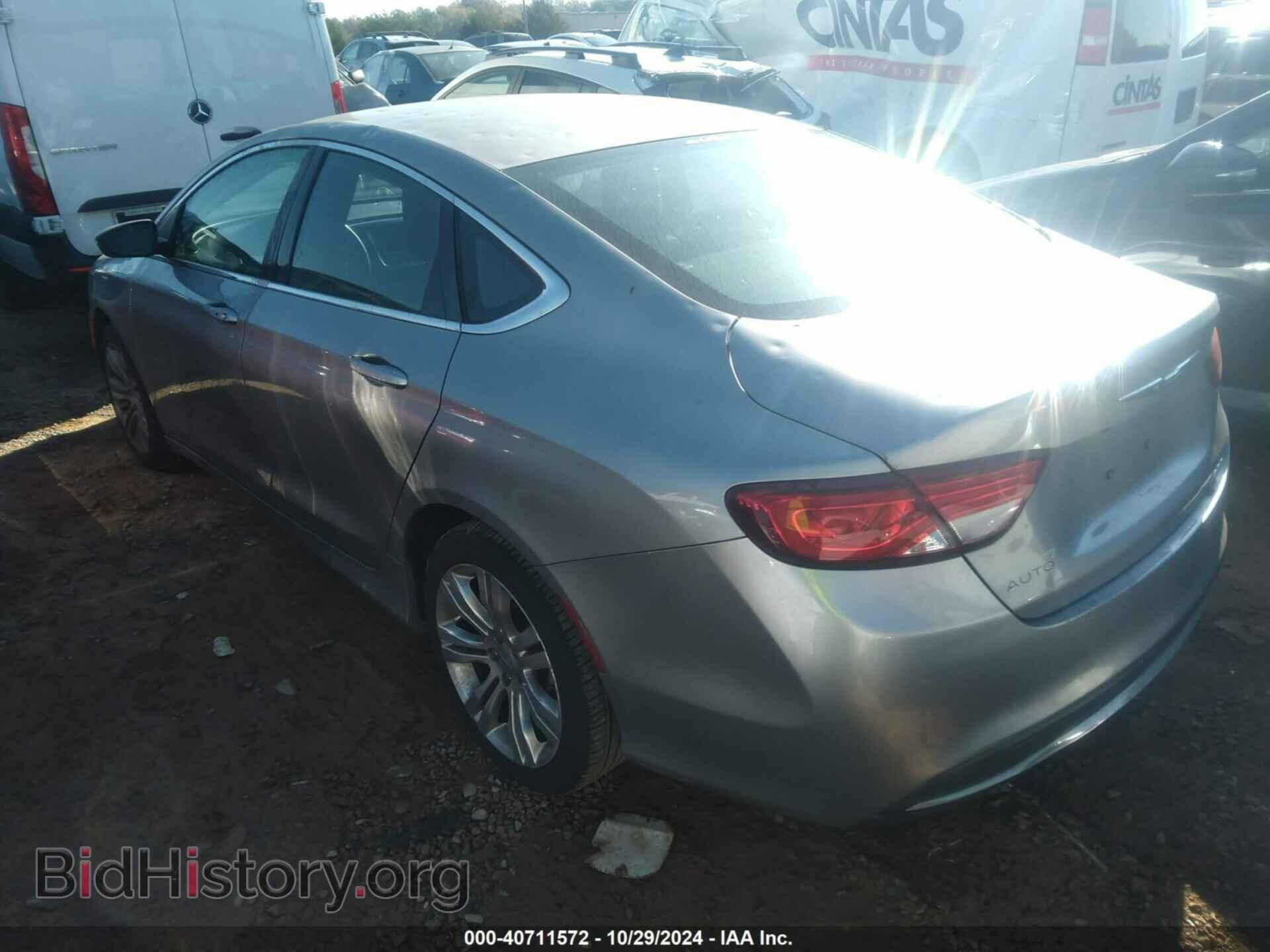 2015 CHRYSLER 200 - VIN: 1C3CCCAB2FN622802 - Photo 3