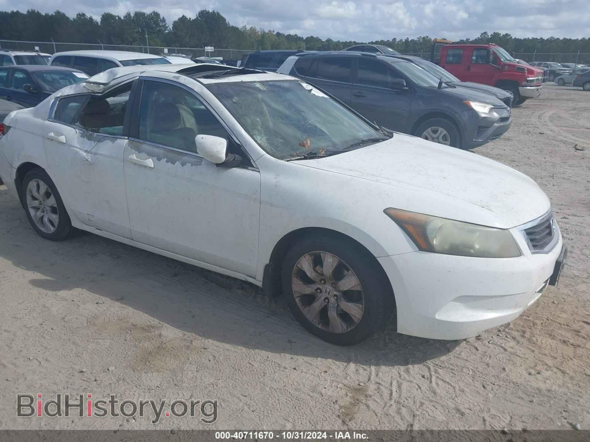 Photo 1HGCP2F88AA110776 - HONDA ACCORD 2010
