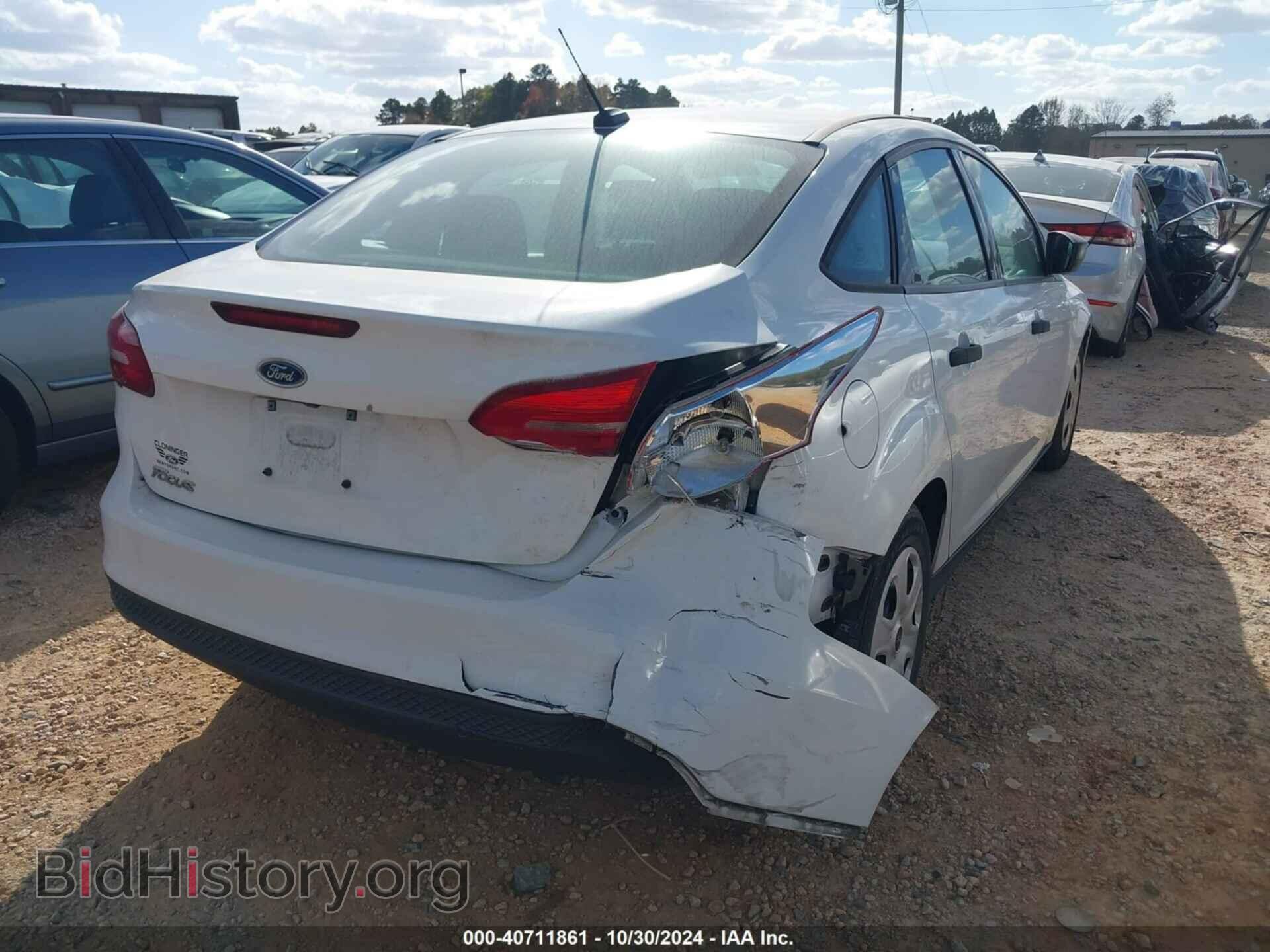 2017 FORD FOCUS - VIN: 1FADP3E26HL256314 - Фото 4