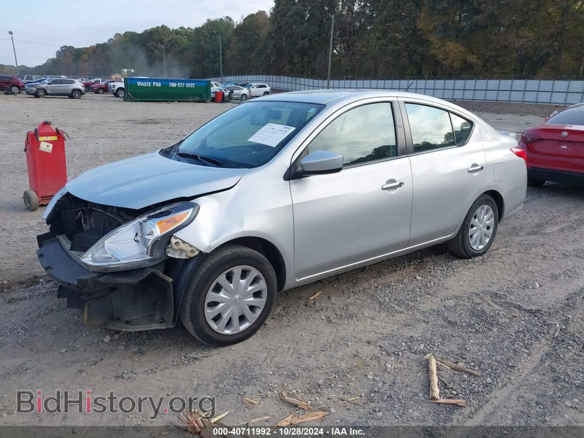 2019 NISSAN VERSA - VIN: 3N1CN7AP3KL863273 - Фото 2