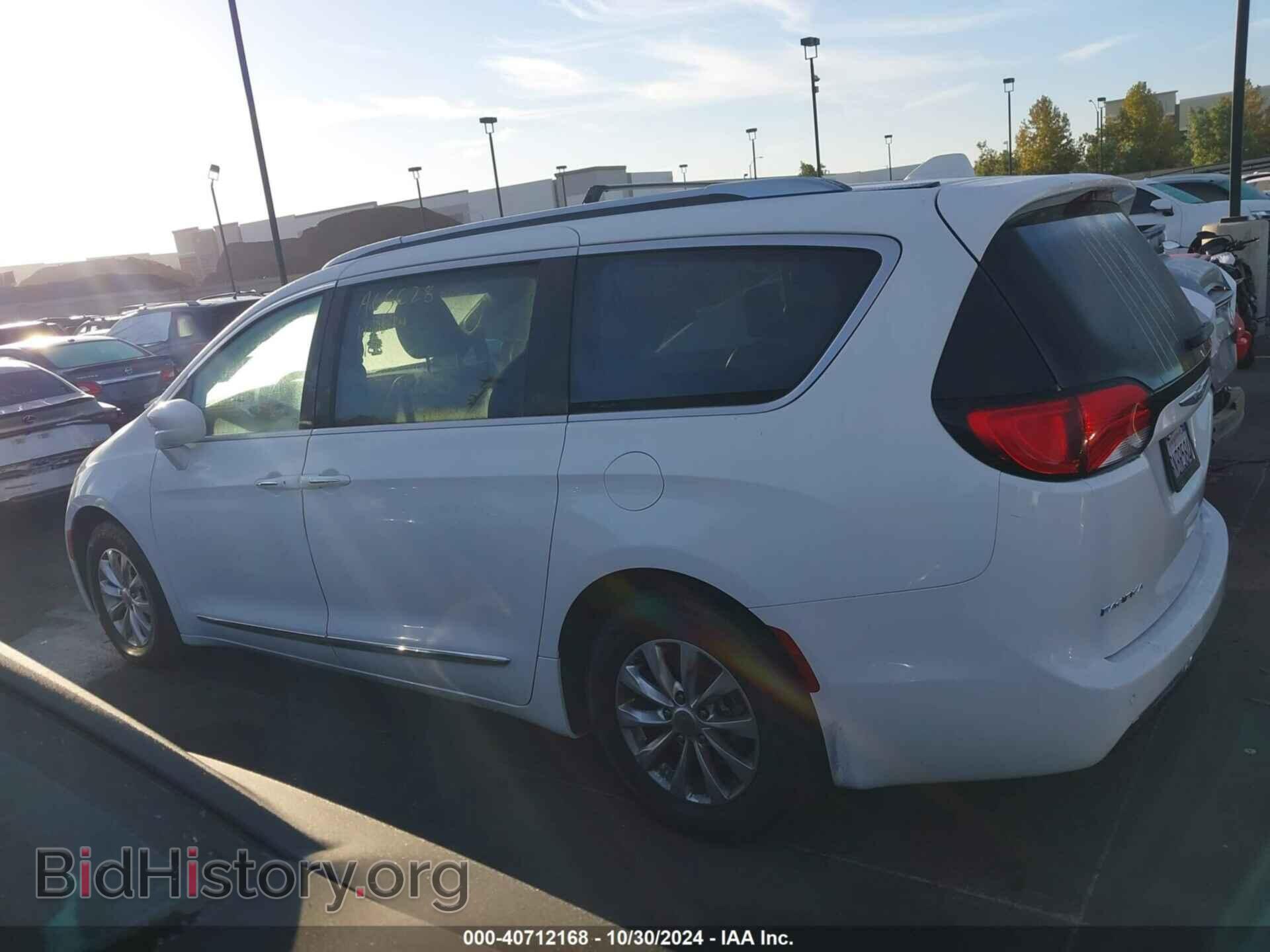 2018 CHRYSLER PACIFICA - VIN: 2C4RC1BG6JR142505 - Фото 14
