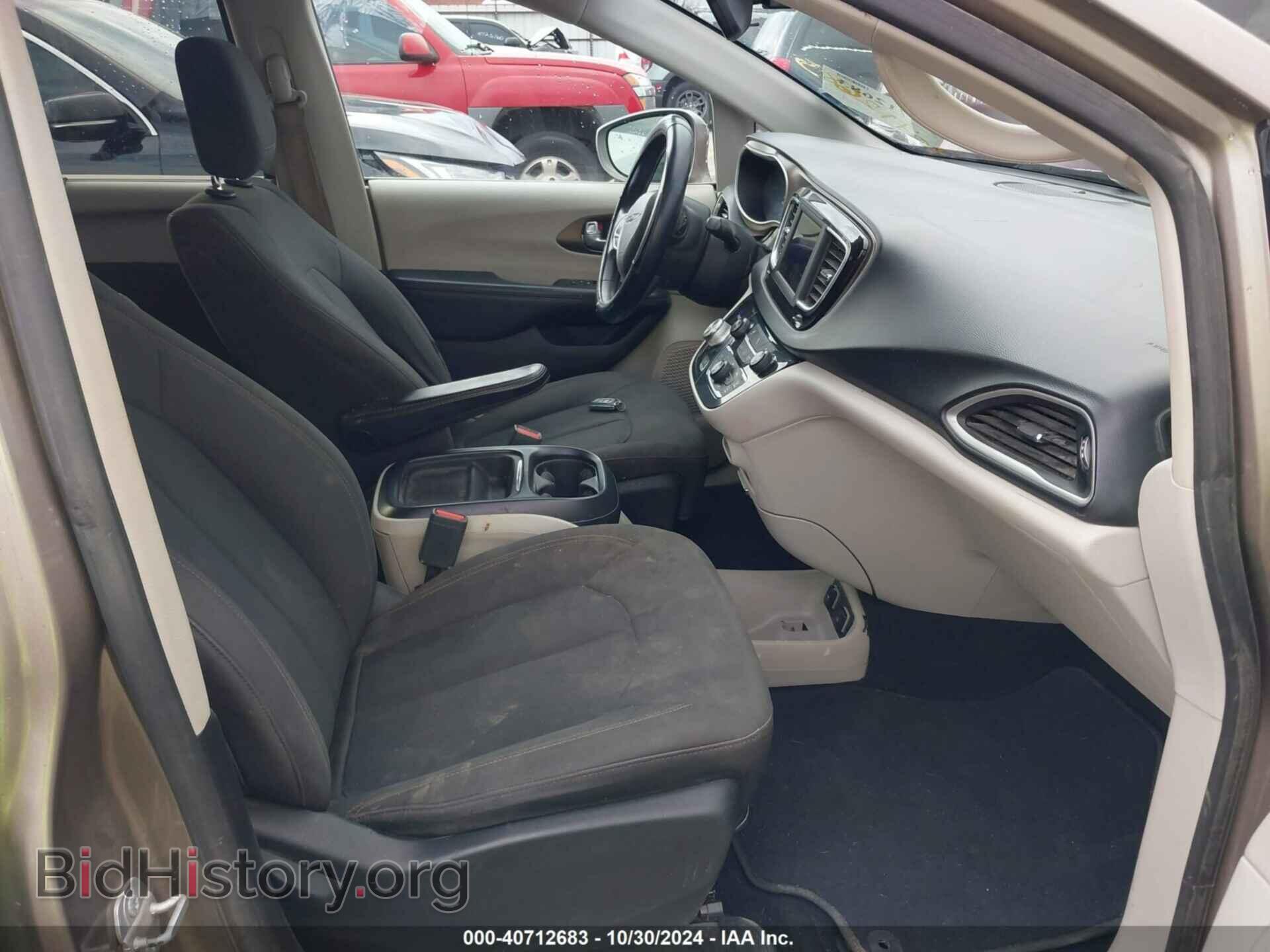 2018 CHRYSLER PACIFICA - VIN: 2C4RC1FG4JR163556 - Фото 5