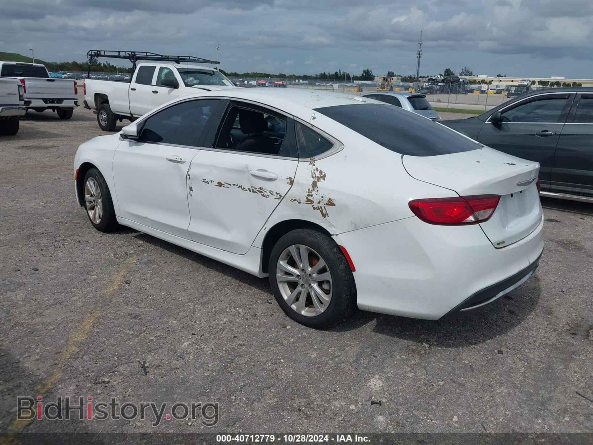 2015 CHRYSLER 200 - VIN: 1C3CCCAB8FN607592 - Фото 3