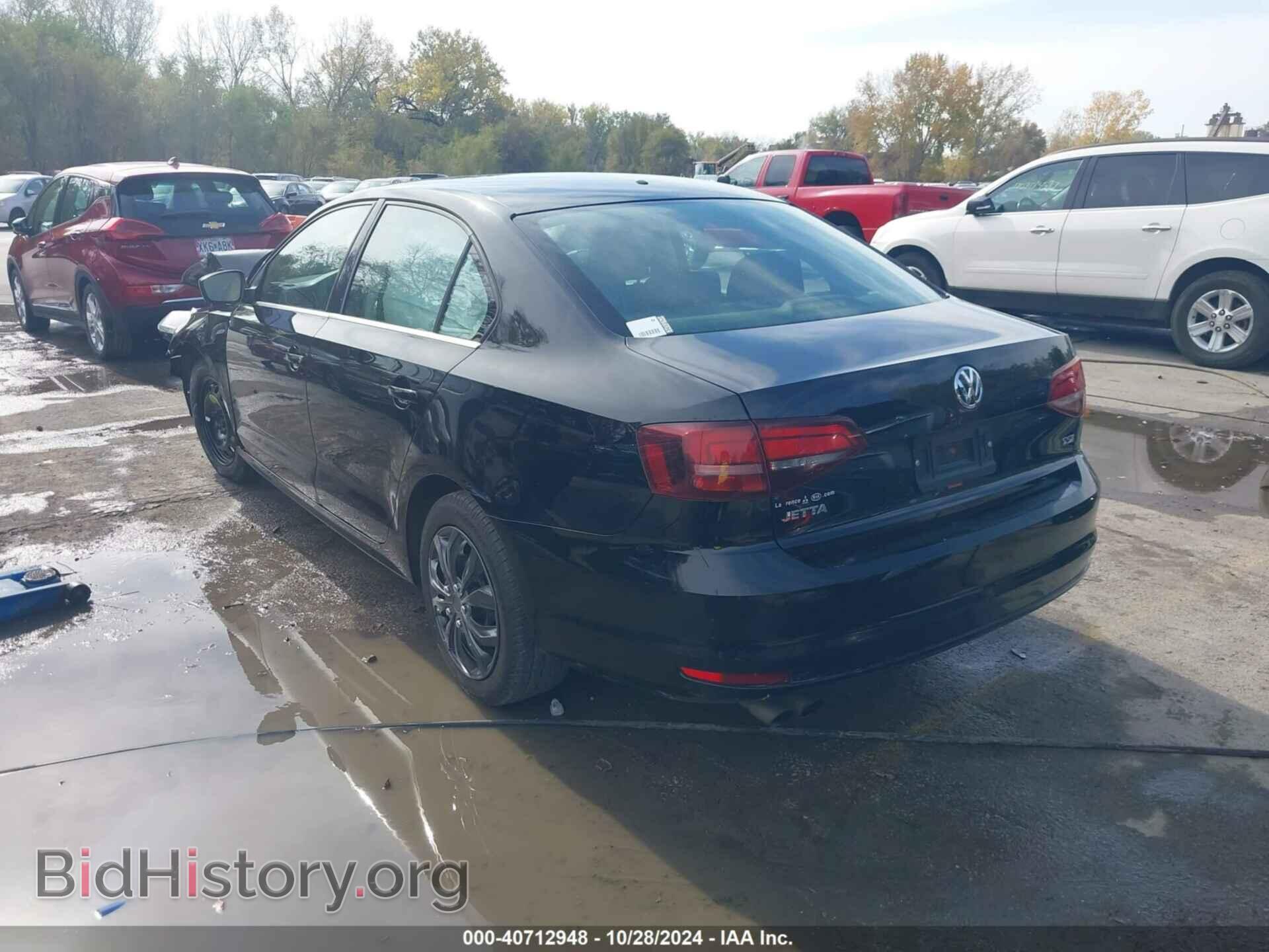 2017 VOLKSWAGEN JETTA - VIN: 3VW2B7AJ0HM213832 - Фото 3