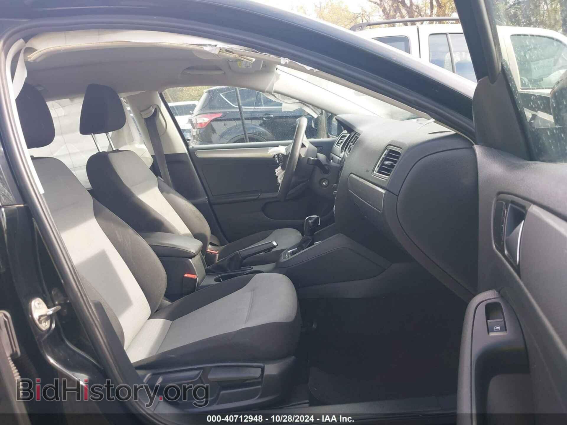 2017 VOLKSWAGEN JETTA - VIN: 3VW2B7AJ0HM213832 - Фото 5