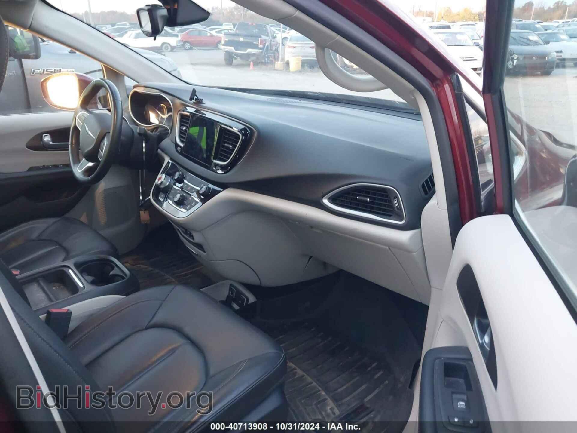 2017 CHRYSLER PACIFICA - VIN: 2C4RC1BGXHR665603 - Фото 5