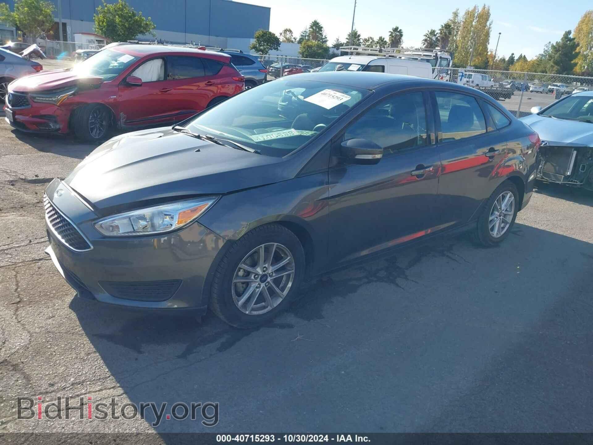 2017 FORD FOCUS - VIN: 1FADP3F29HL344210 - Фото 2