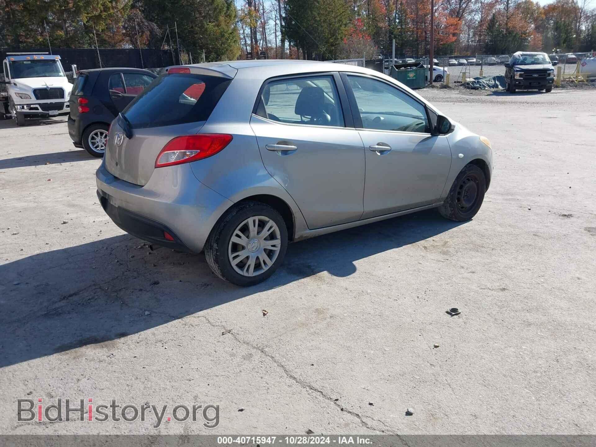 2014 MAZDA MAZDA2 - VIN: JM1DE1KZ8E0177696 - Фото 4