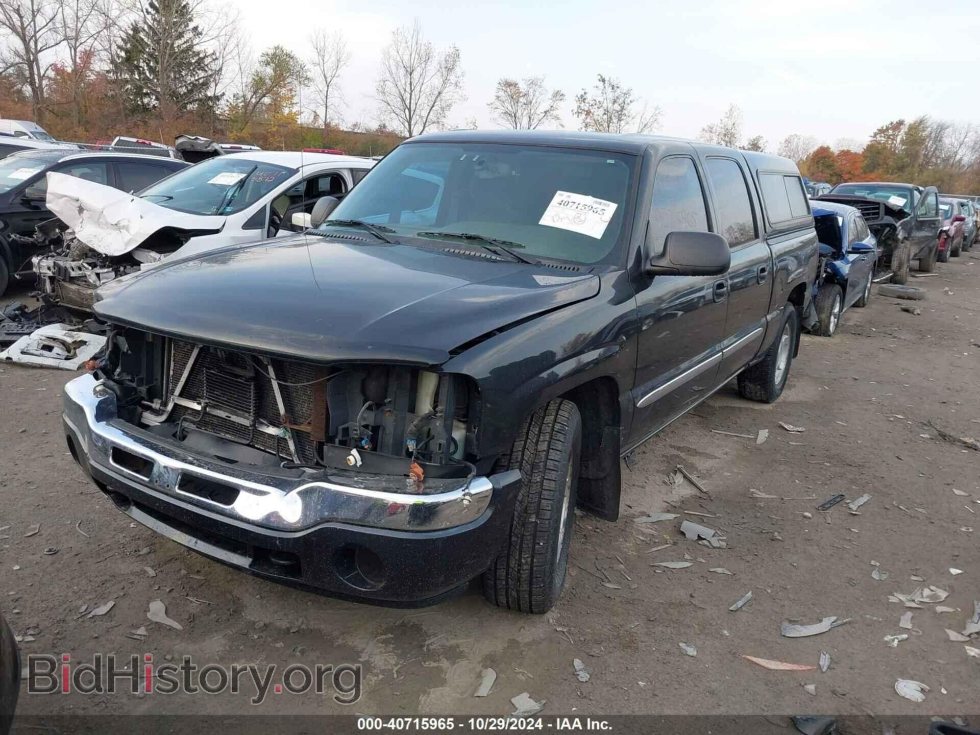 2005 GMC SIERRA 1500 - VIN: 2GTEC13T251168548 - Фото 2