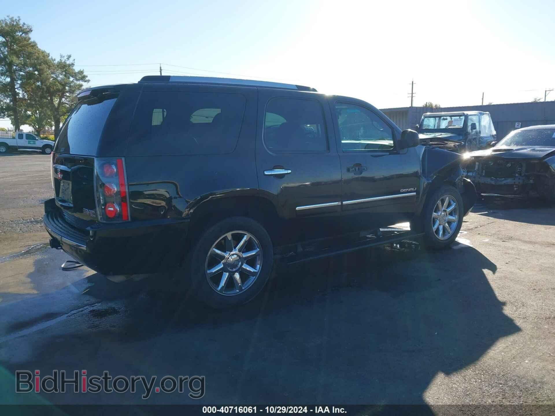 2011 GMC YUKON - VIN: 1GKS1EEF6BR333466 - Фото 4