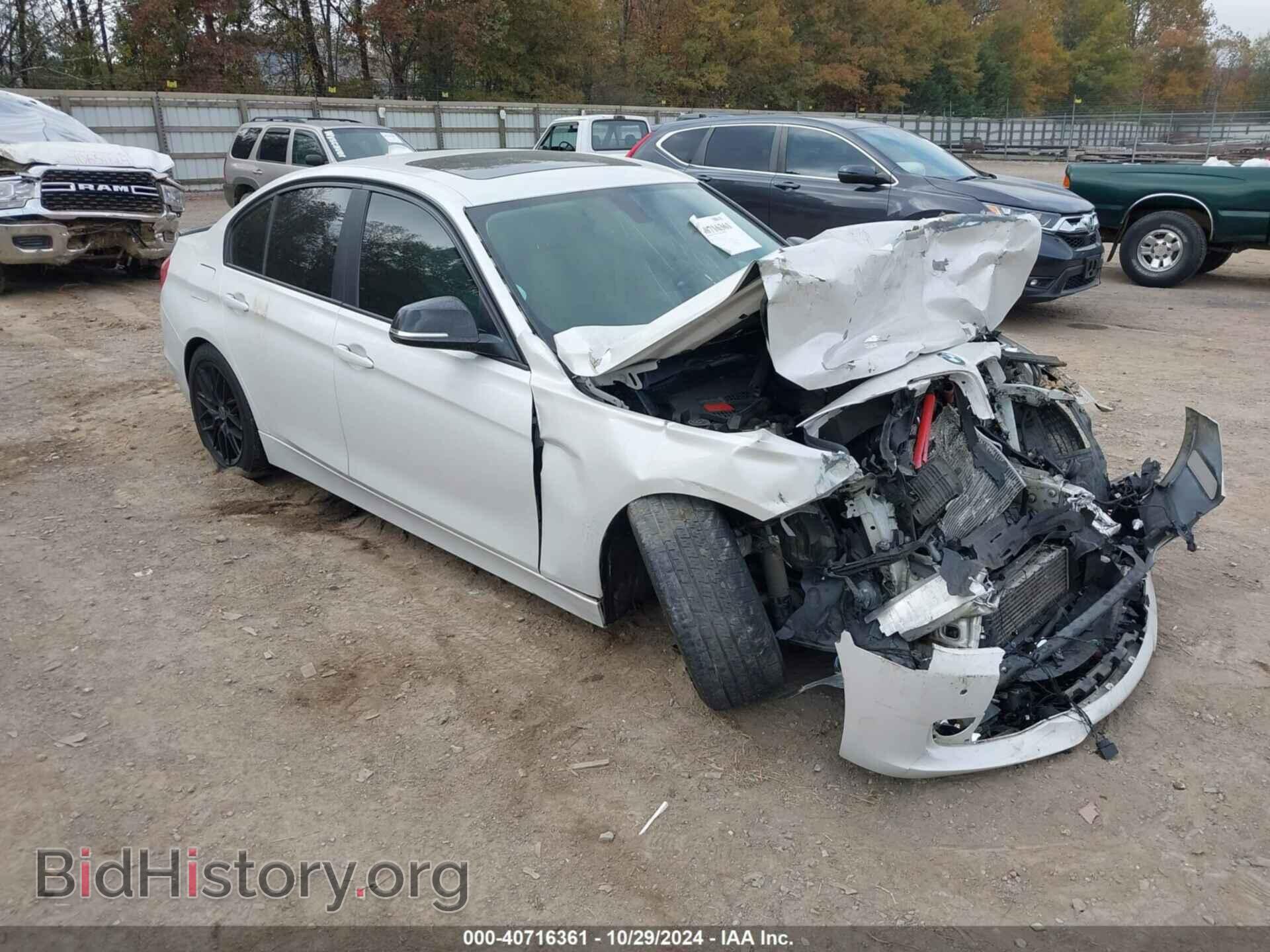 Фотография WBA3B1C52FK138587 - BMW 320I 2015