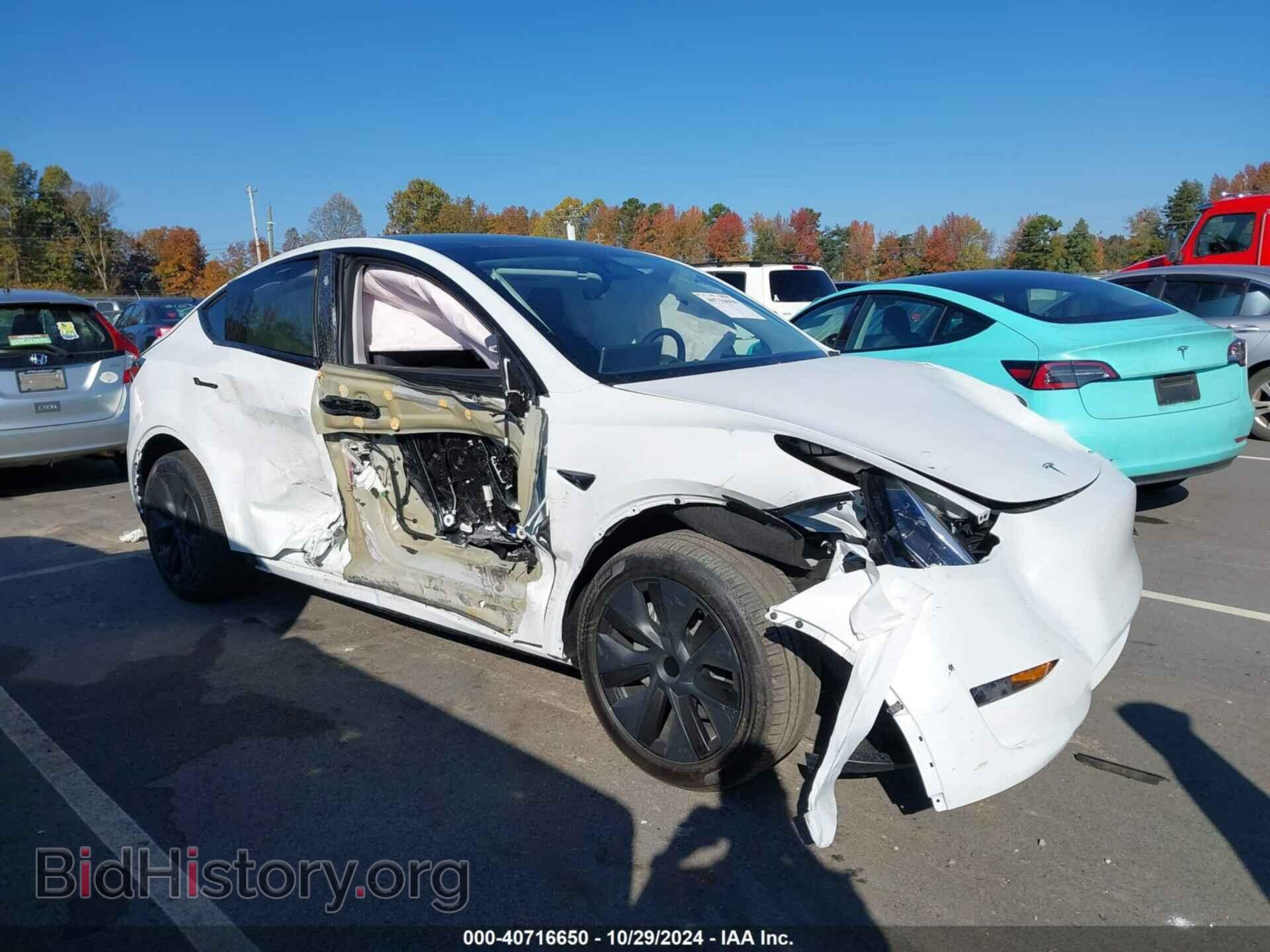 Photo 7SAYGDED8RA331778 - TESLA MODEL Y 2024