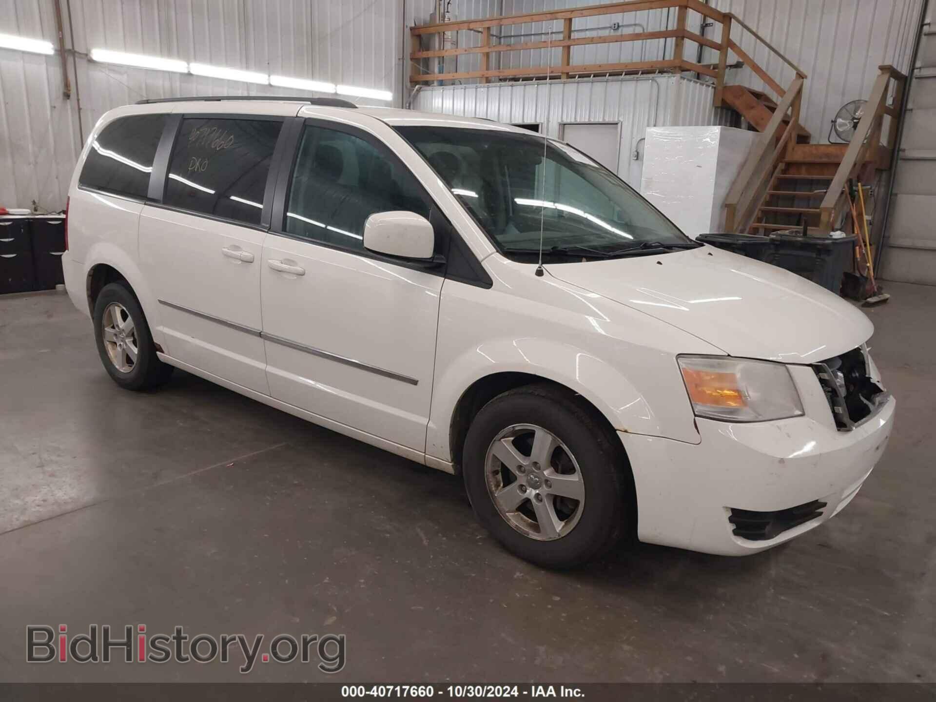 Фотография 2D4RN5D15AR100470 - DODGE GRAND CARAVAN 2010