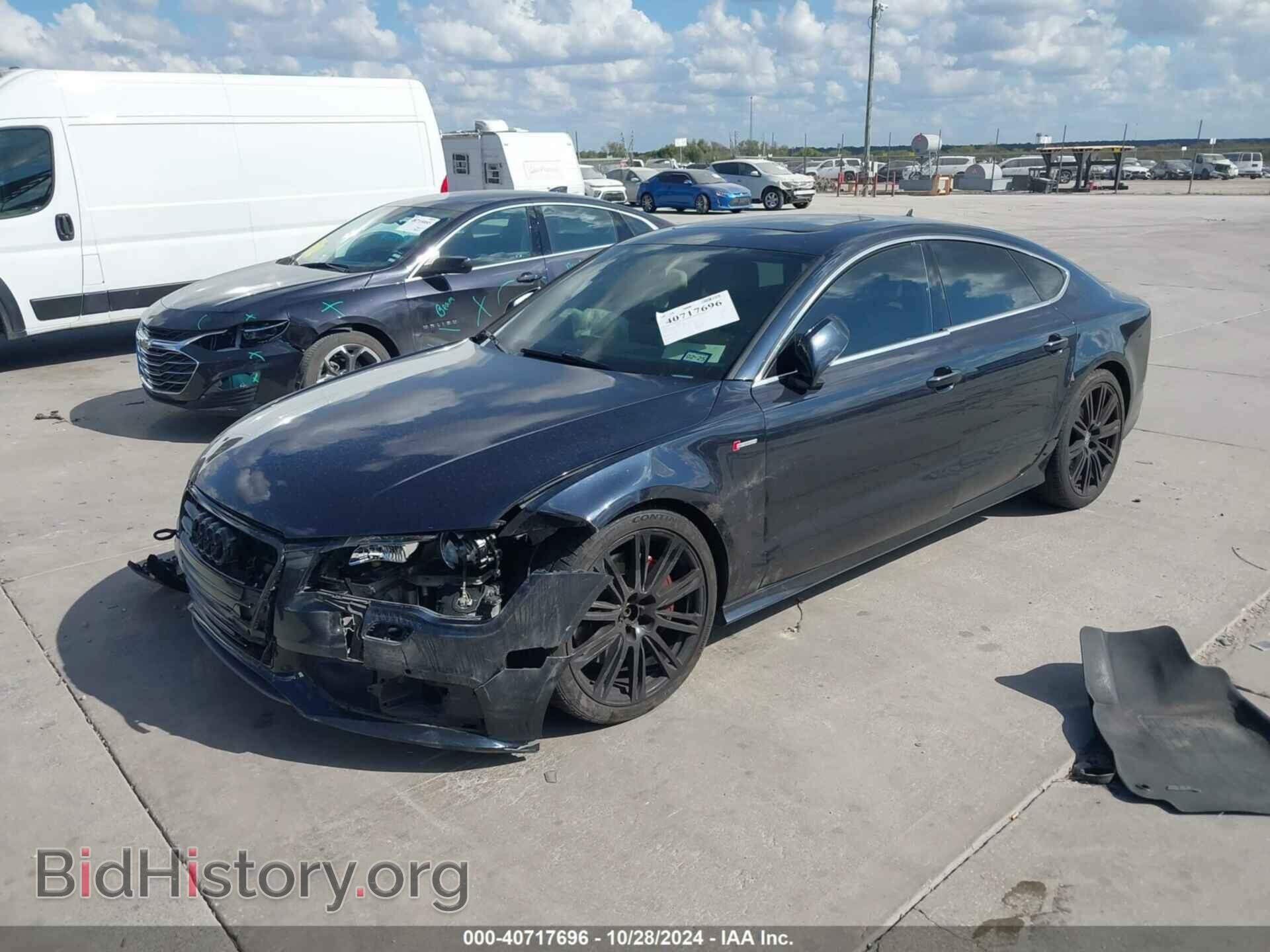 2012 AUDI A7 - VIN: WAU2GAFC0CN047660 - Photo 2