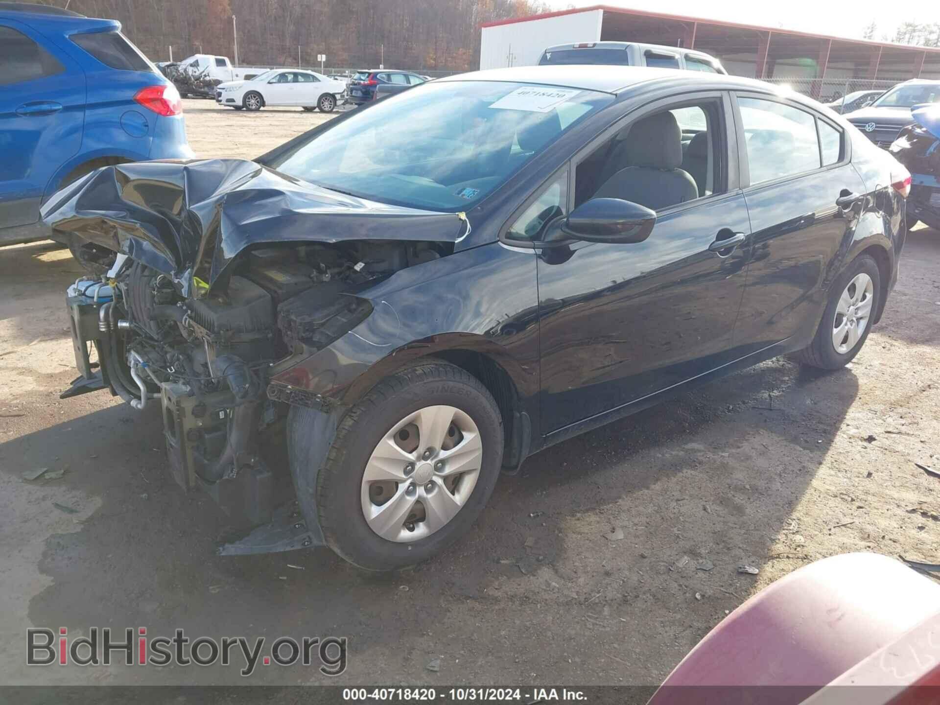 2017 KIA FORTE - VIN: 3KPFK4A79HE015137 - Фото 2