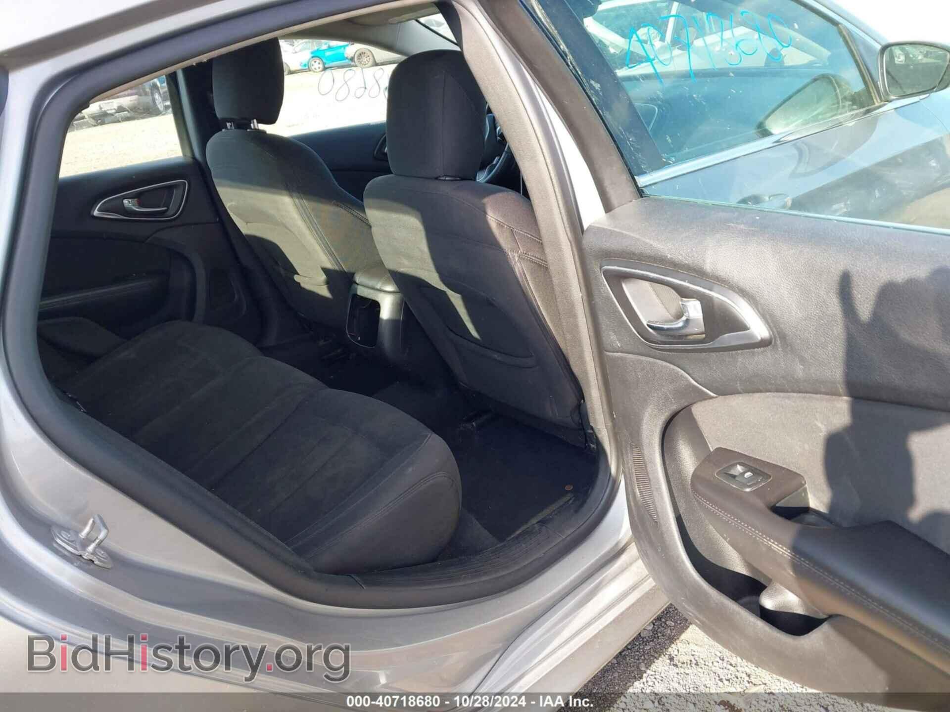 2015 CHRYSLER 200 - VIN: 1C3CCCAB7FN622603 - Photo 8