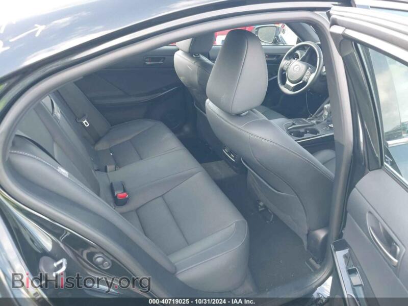 2024 Lexus IS 300 (VIN JTHCA1D21R5131836) — photo 8 of 17