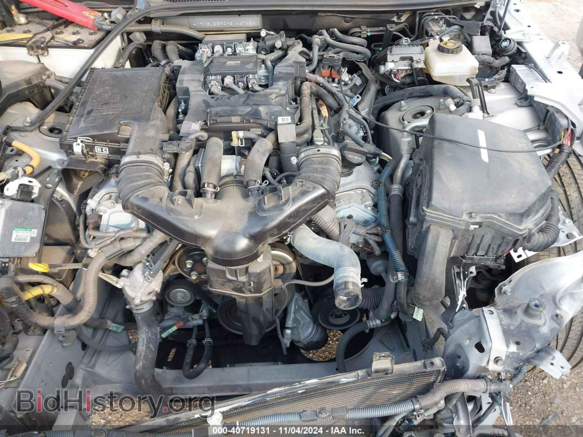 2017 LEXUS LS 460 - VIN: JTHBL5EF0H5146745 - Photo 10
