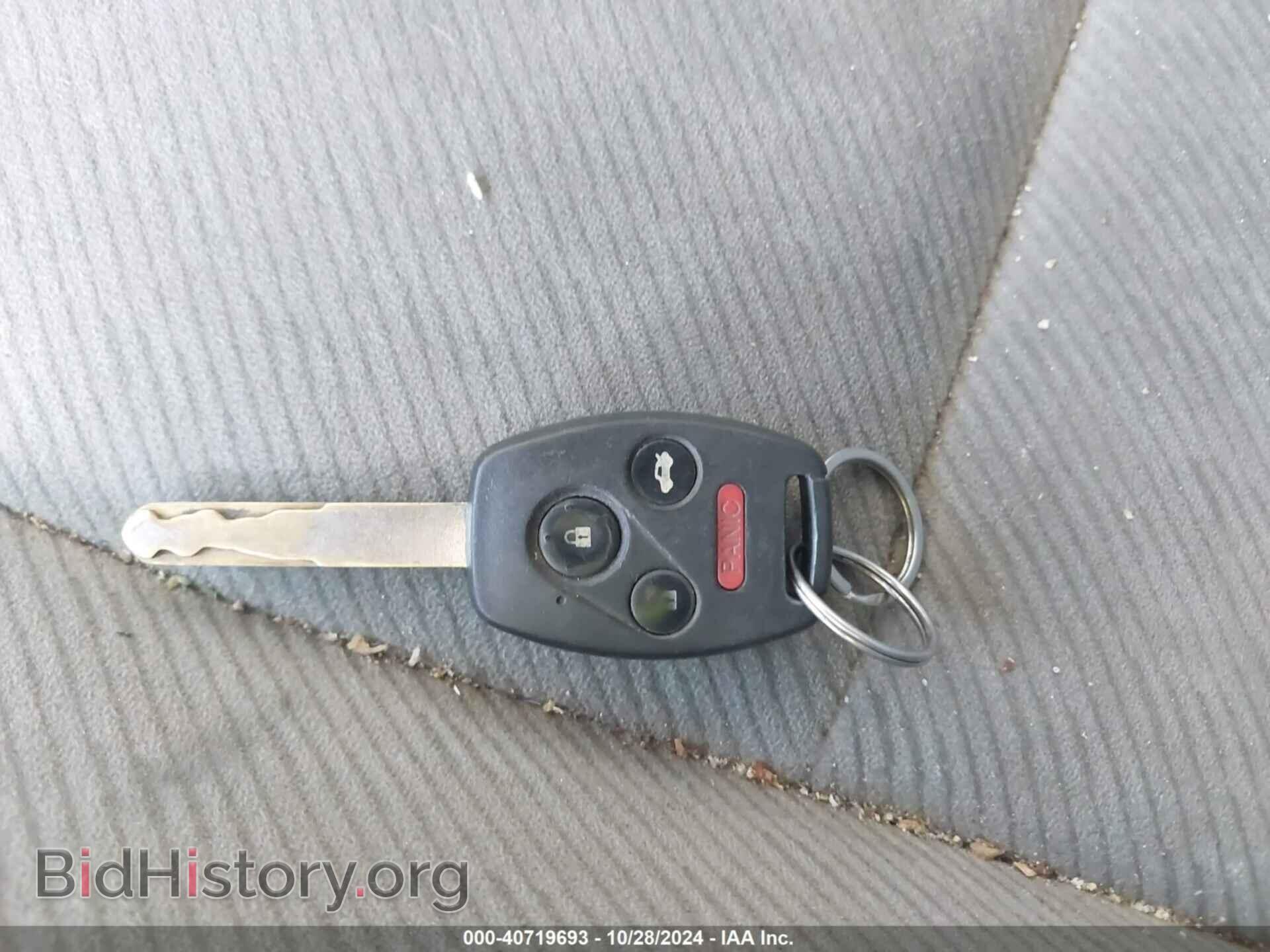 2010 HONDA CIVIC - VIN: 19XFA1F8XAE078899 - Фото 11
