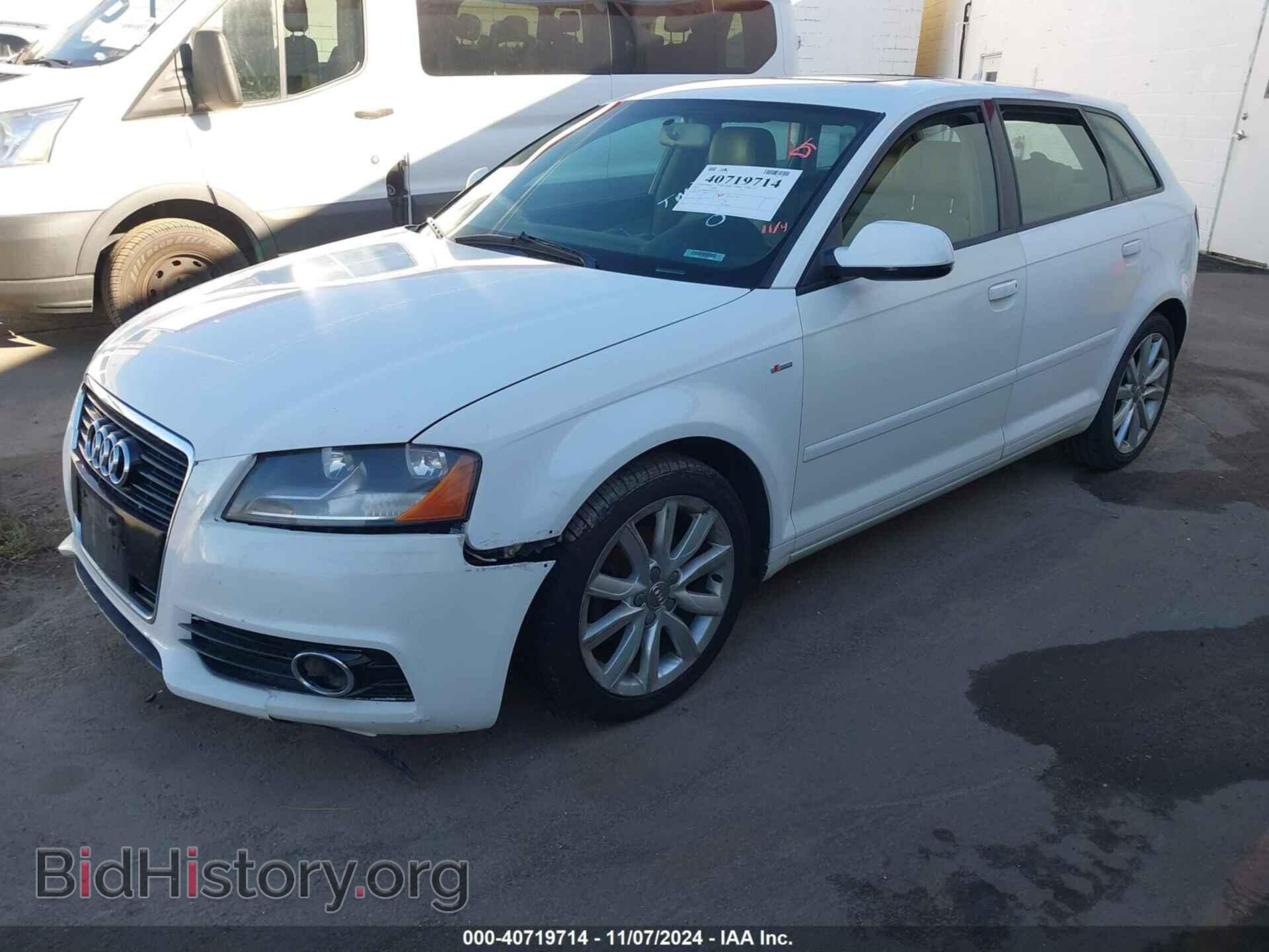 2011 AUDI A3 - VIN: WAUBJBFM0BA045624 - Фото 2