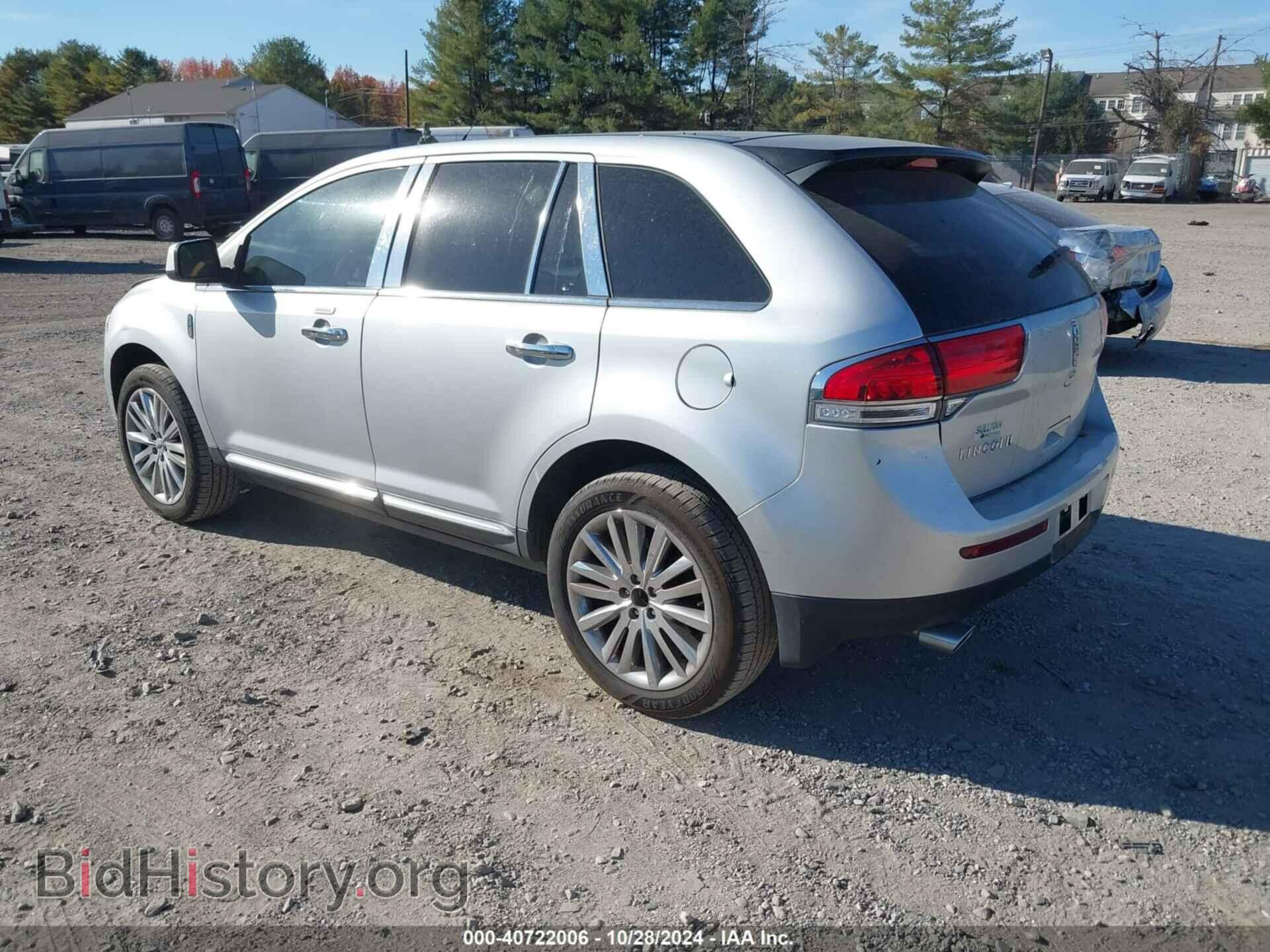 2011 LINCOLN MKX - VIN: 2LMDJ6JK8BBJ03797 - Photo 3