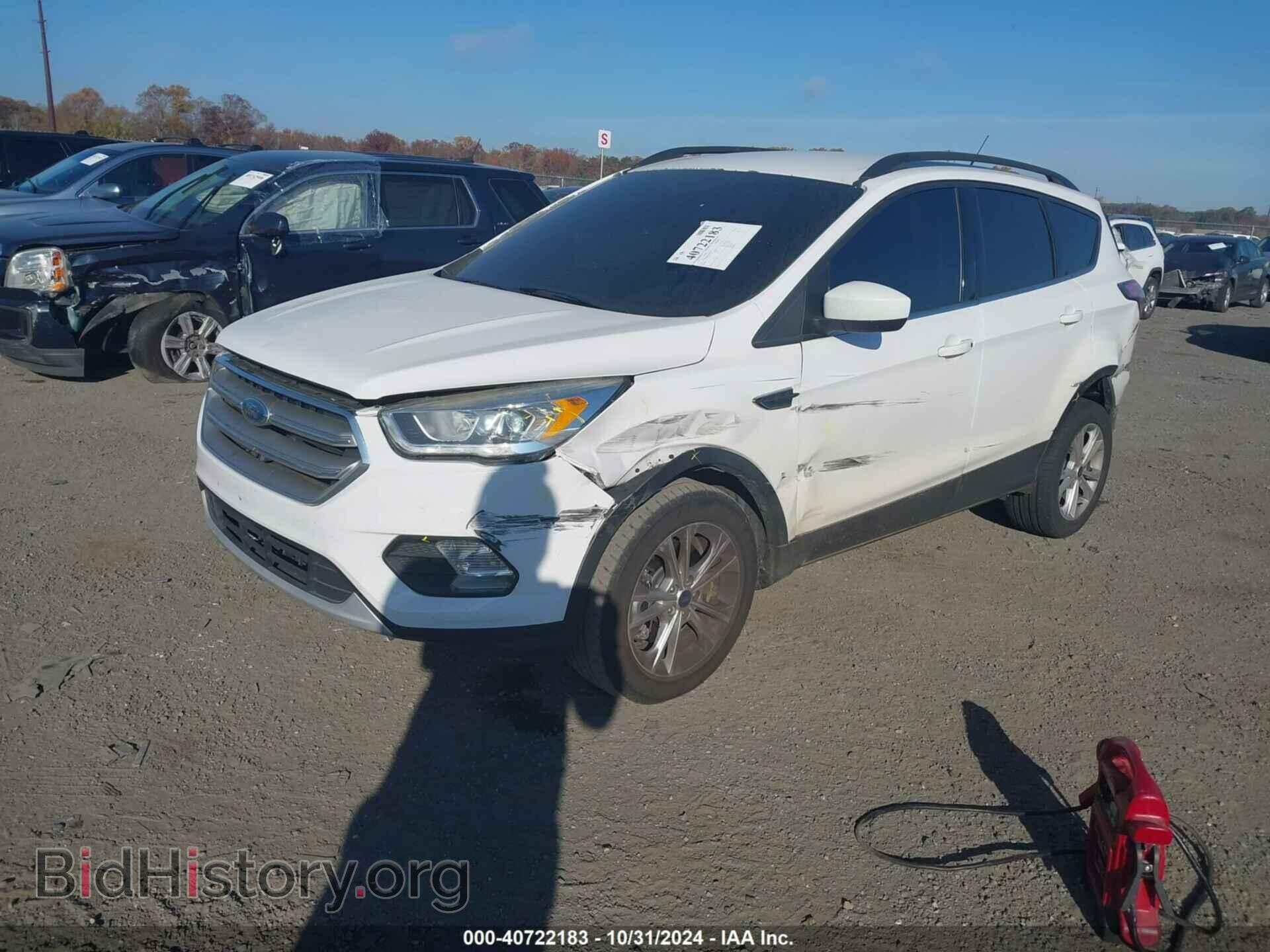 2017 FORD ESCAPE - VIN: 1FMCU9GD2HUB45975 - Фото 2
