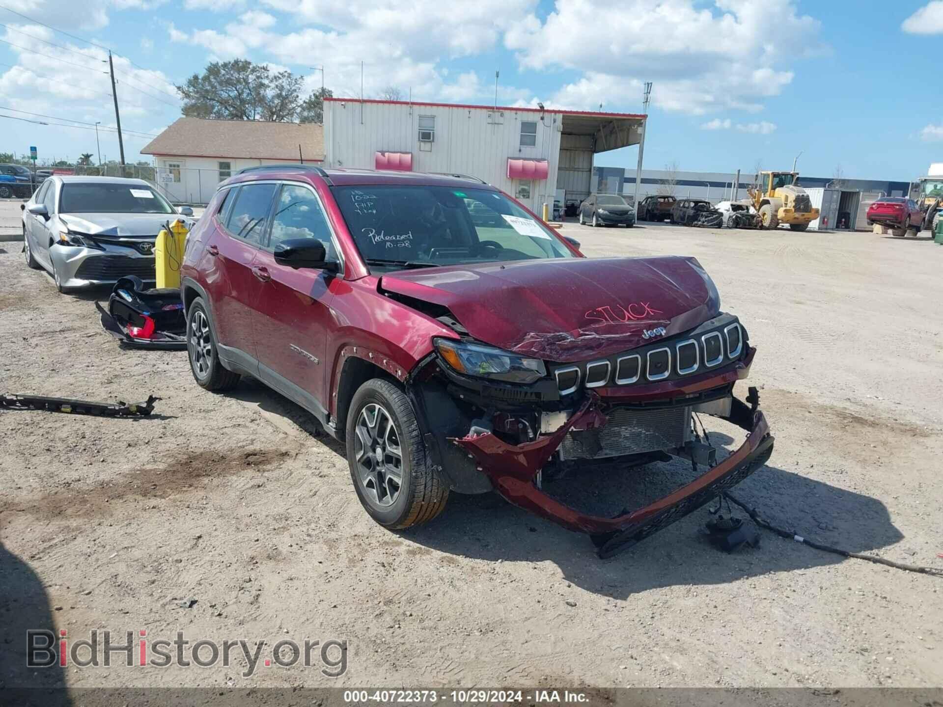 Photo 3C4NJCBB1NT112822 - JEEP COMPASS 2022