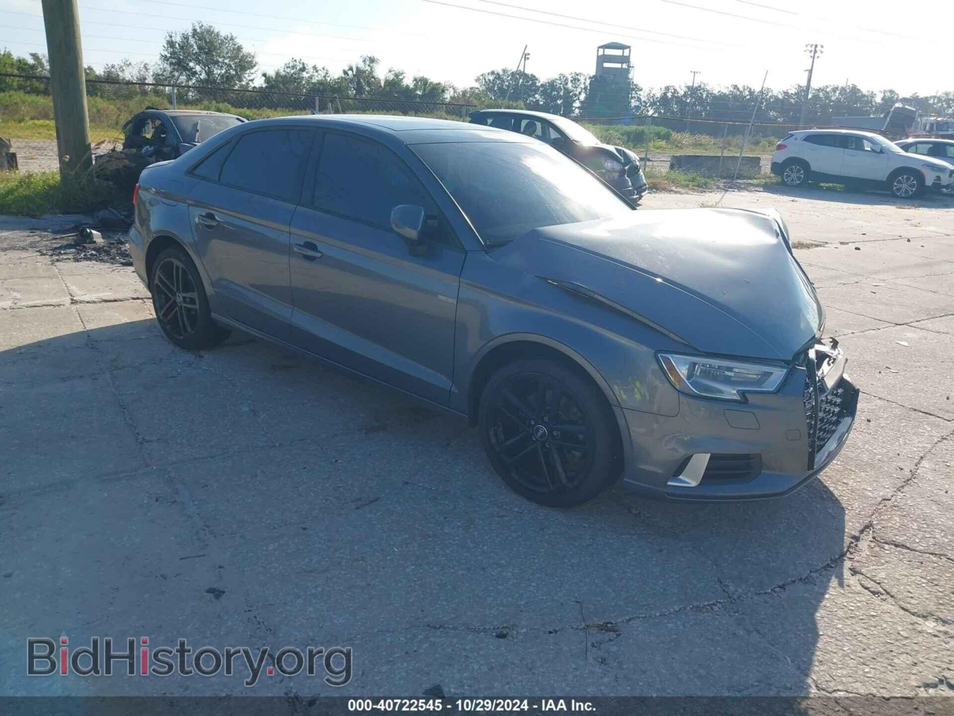 Photo WAUAUGFF3H1068499 - AUDI A3 2017