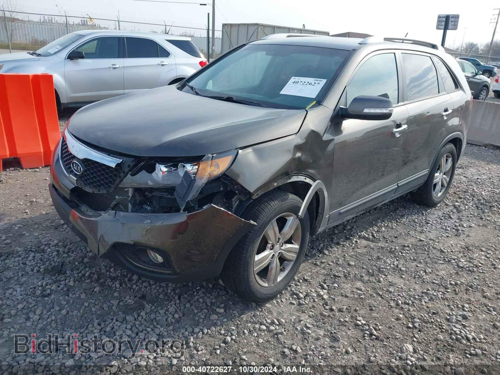 2013 KIA SORENTO - VIN: 5XYKU4A68DG331805 - Фото 2