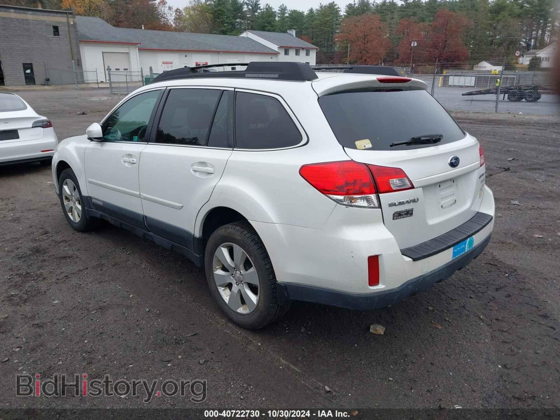 2011 SUBARU OUTBACK - VIN: 4S4BRBCC4B3429056 - Фото 3