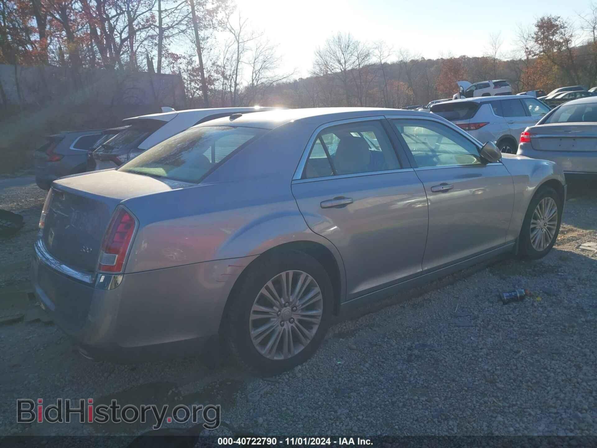 2013 CHRYSLER 300 - VIN: 2C3CCARG0DH595416 - Фото 4