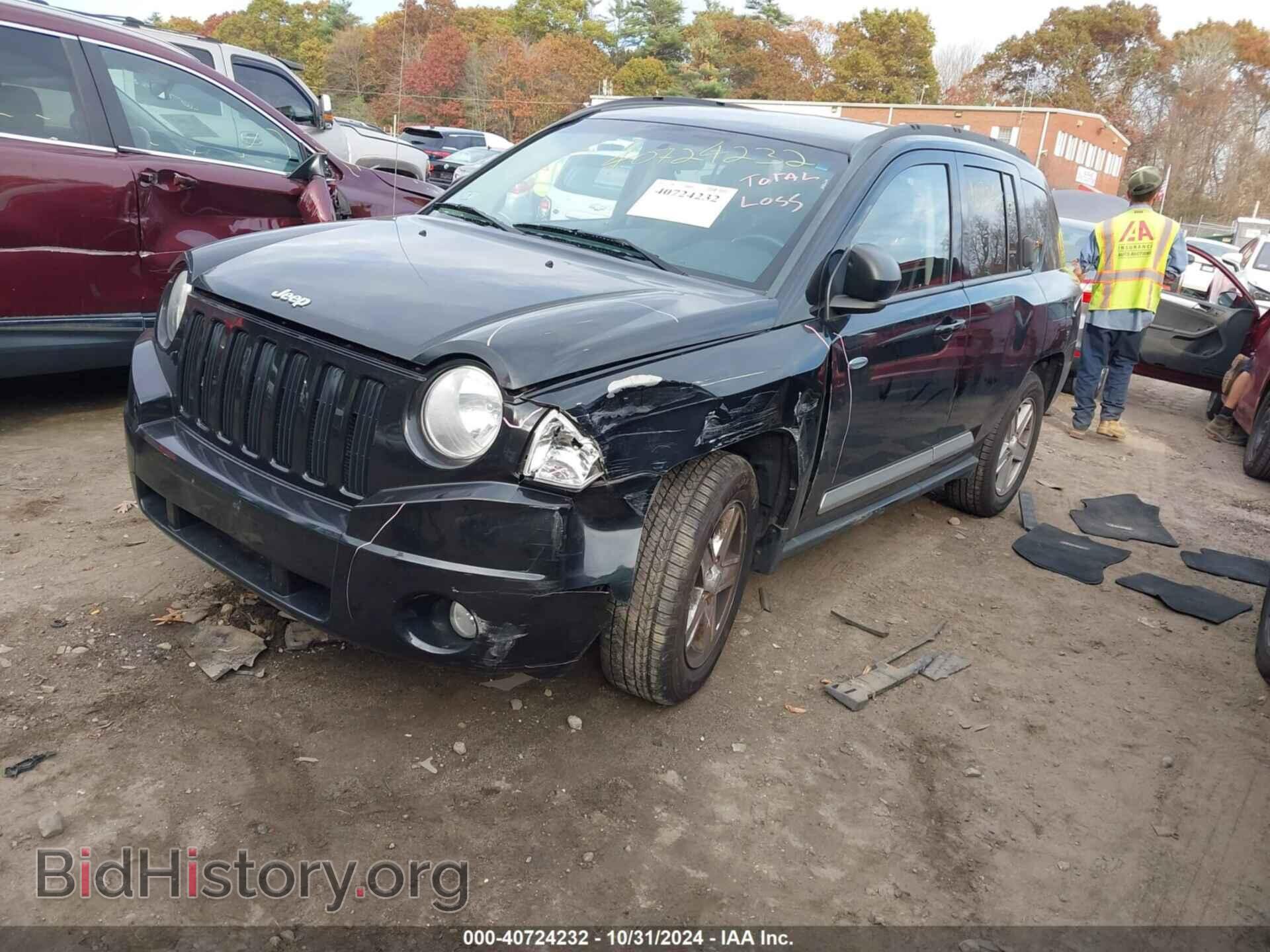 2010 JEEP COMPASS - VIN: 1J4NT1FA7AD643307 - Фото 2
