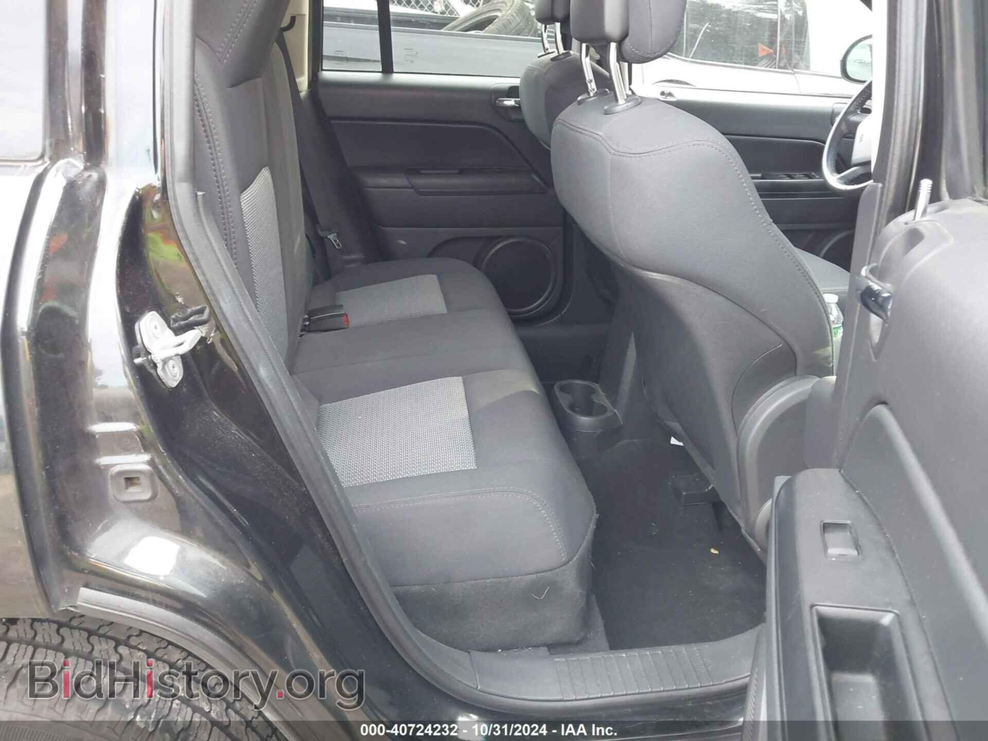 2010 JEEP COMPASS - VIN: 1J4NT1FA7AD643307 - Фото 8