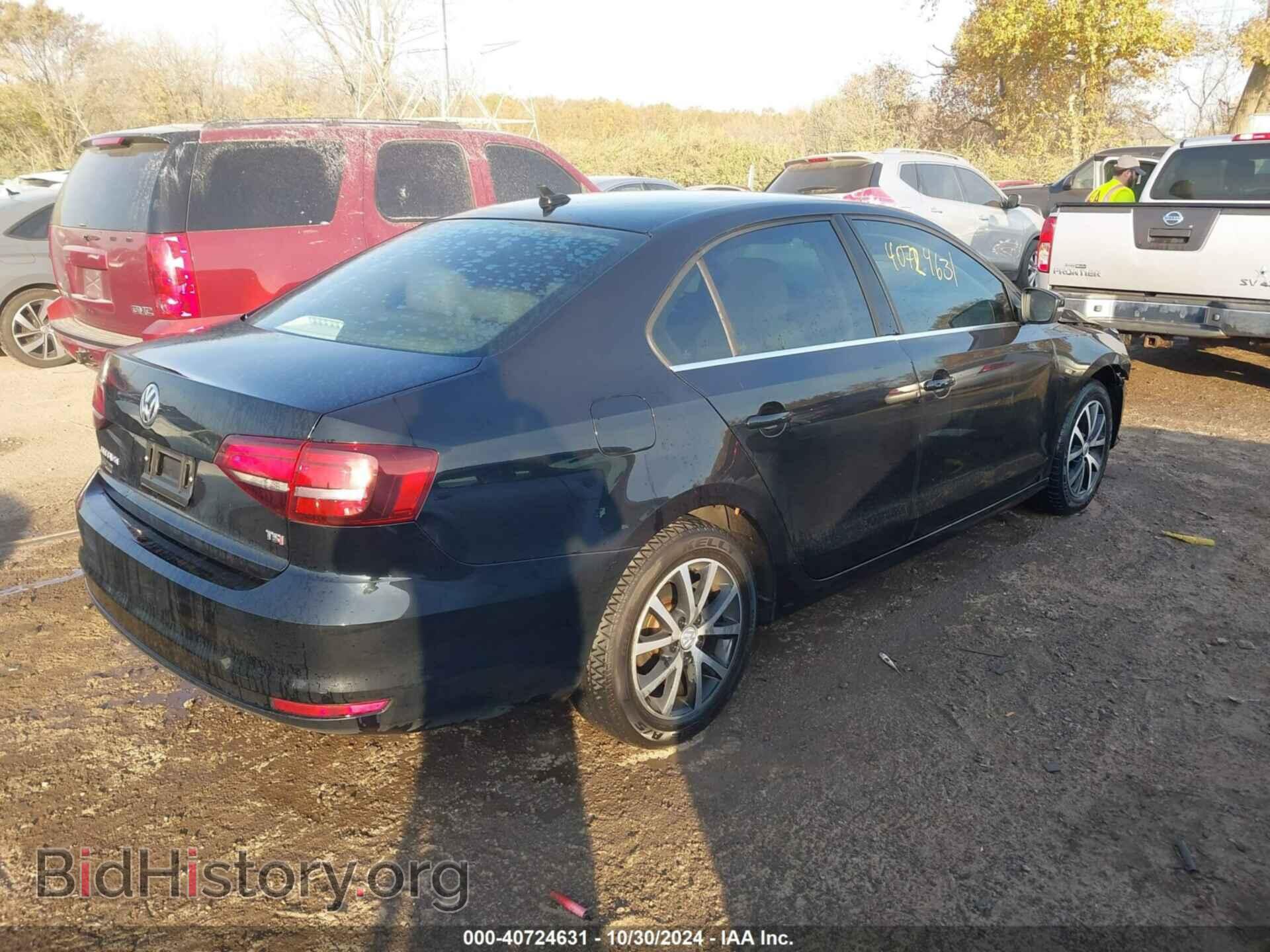2017 VOLKSWAGEN JETTA - VIN: 3VWDB7AJ4HM407112 - Фото 4