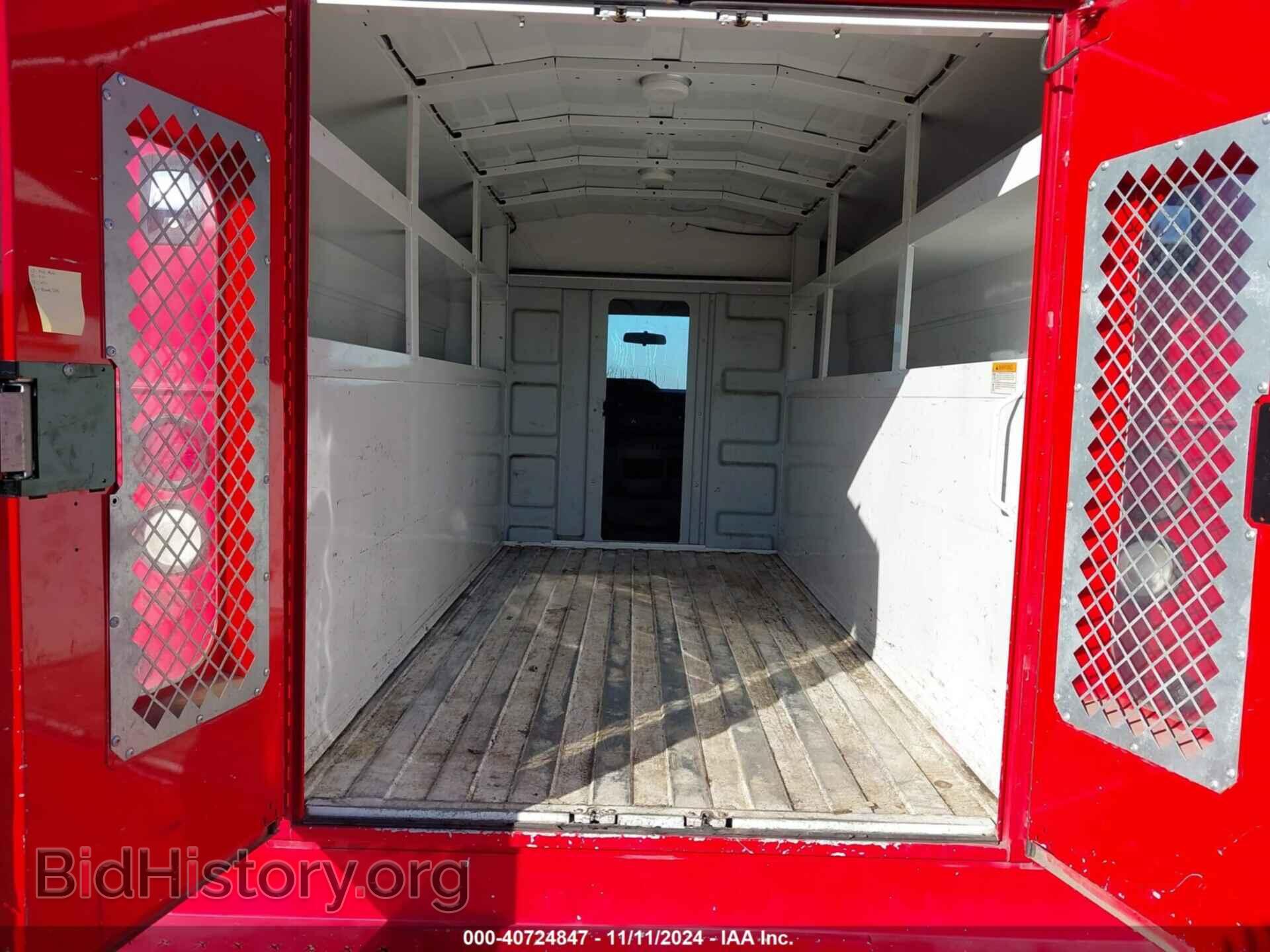 2017 FORD E-350 CUTAWAY - VIN: 1FDWE3F64HDC39057 - Фото 6