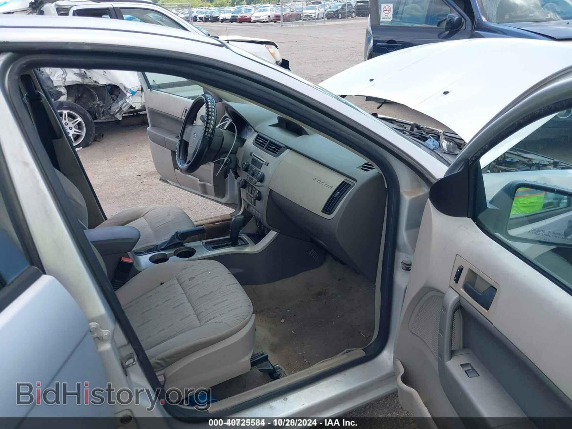 2008 FORD FOCUS - VIN: 1FAHP35N98W142124 - Фото 5