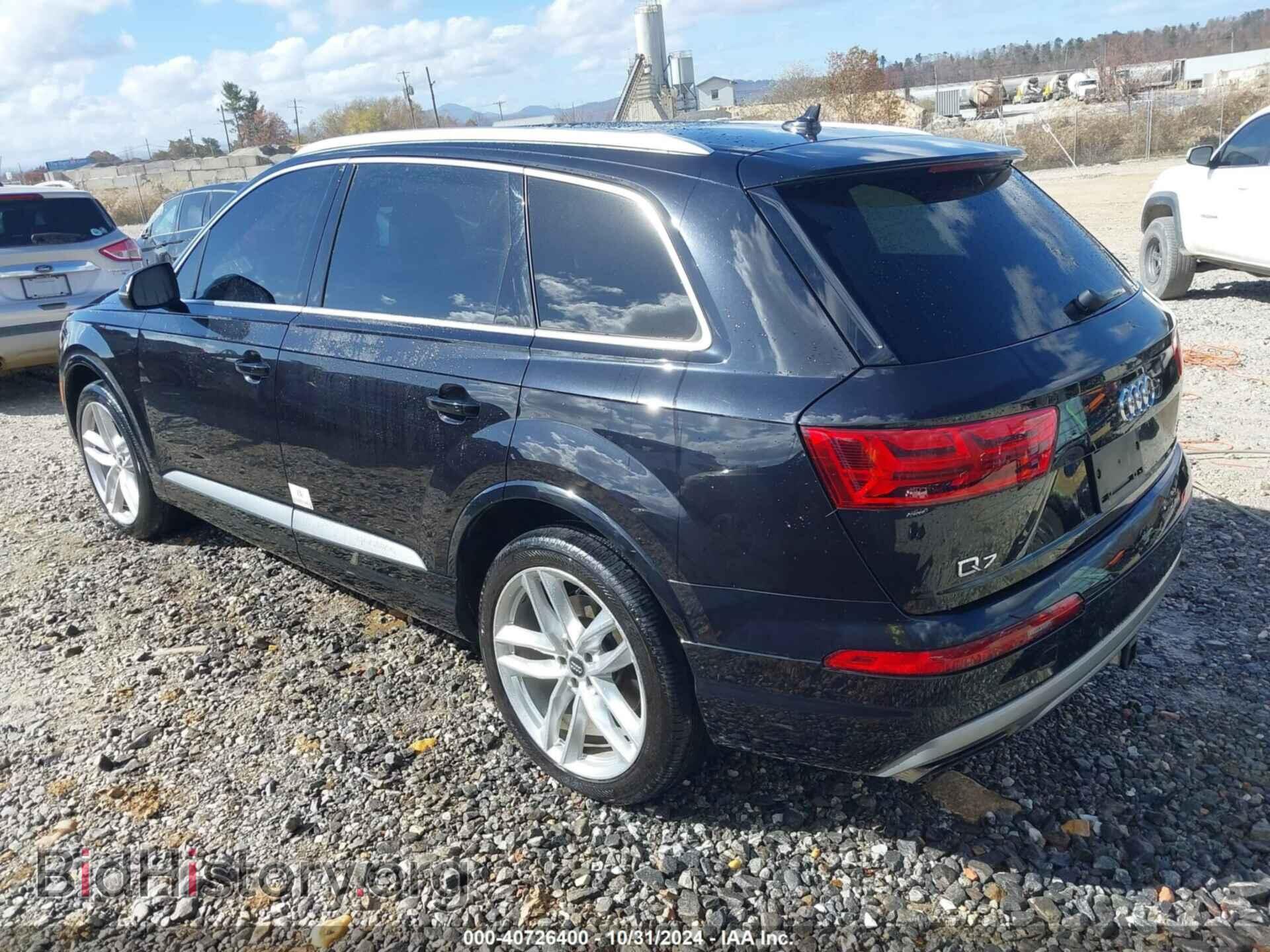2018 AUDI Q7 - VIN: WA1VAAF76JD041685 - Фото 3